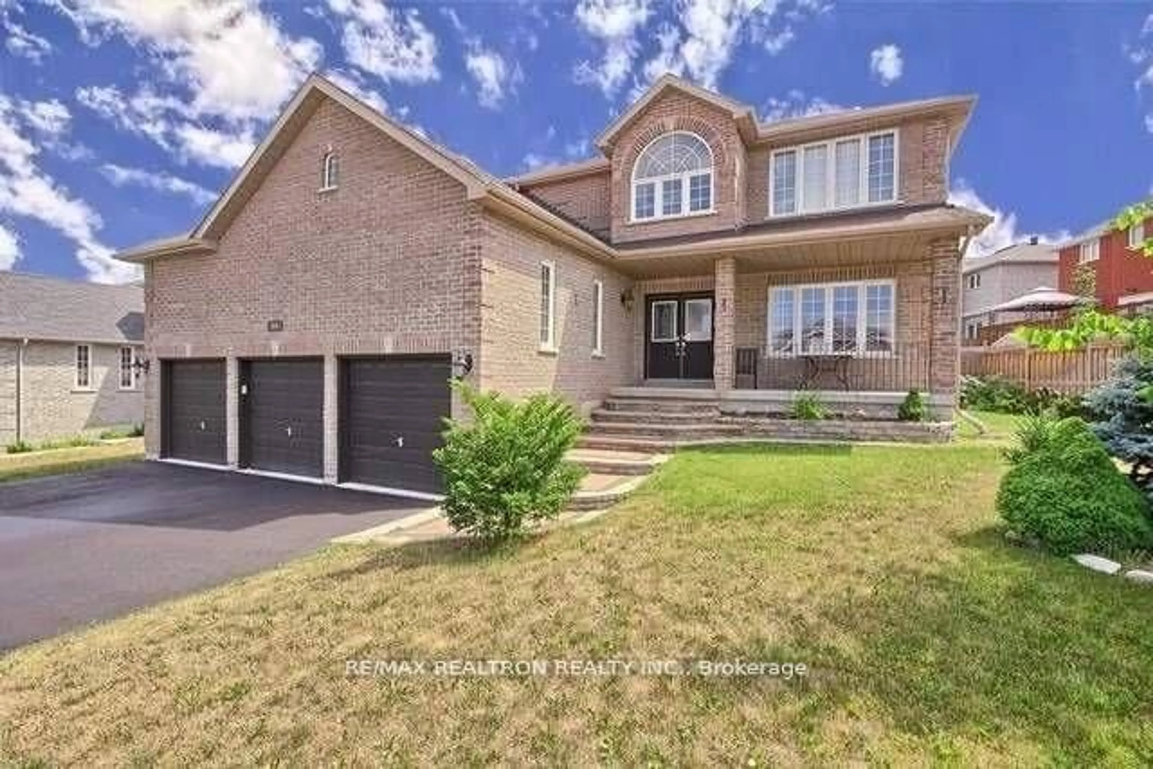 Home with brick exterior material, street for 416 Mapleton Ave, Barrie Ontario L4N 0Z9