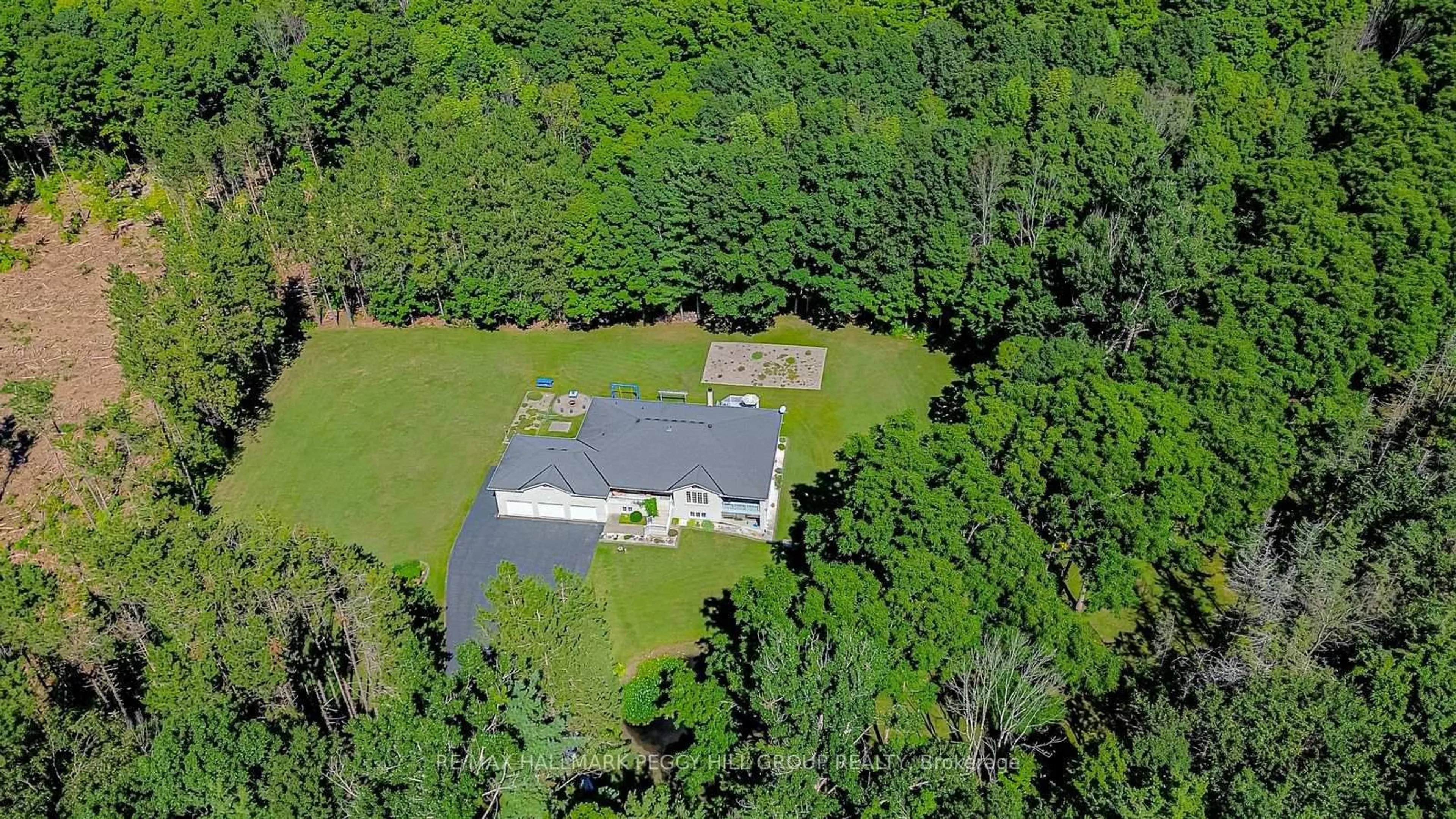 A pic from outside/outdoor area/front of a property/back of a property/a pic from drone, unknown for 3891 9 Line, Oro-Medonte Ontario L0K 1E0
