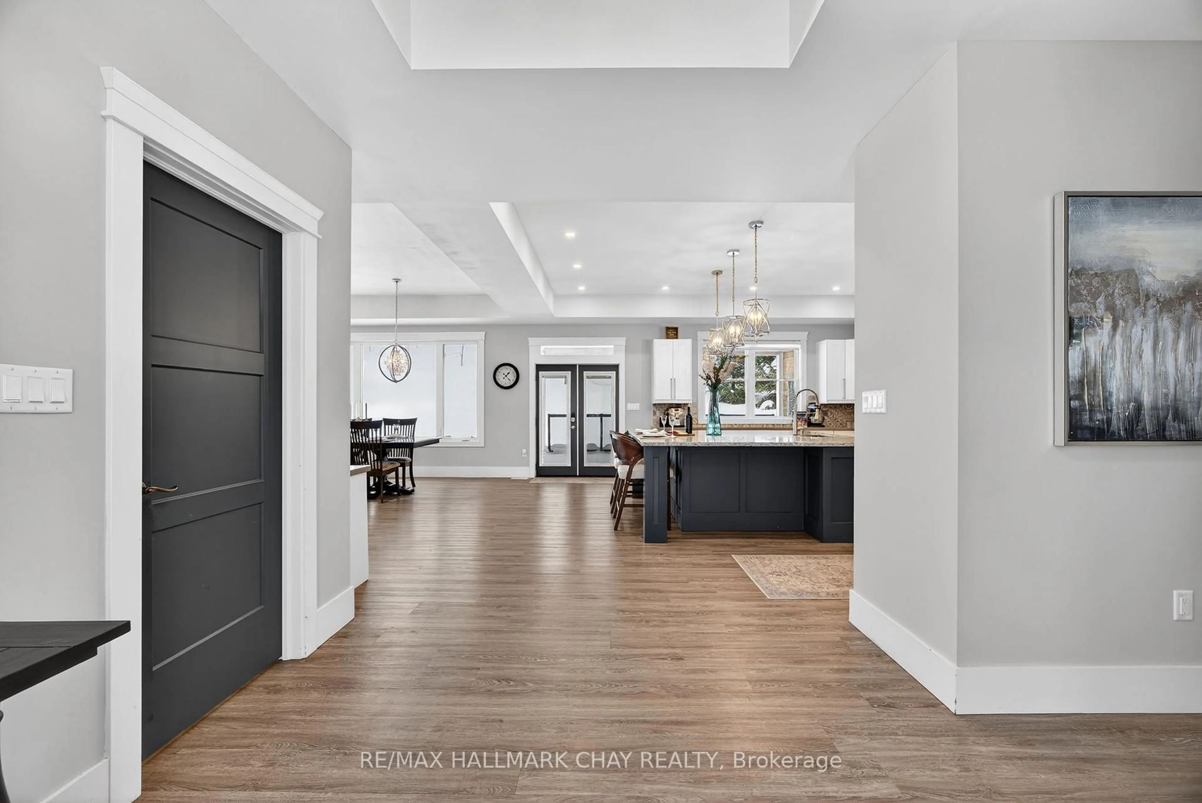 Open concept kitchen, unknown for 17 Pine Ridge Tr, Oro-Medonte Ontario L4M 4Y8