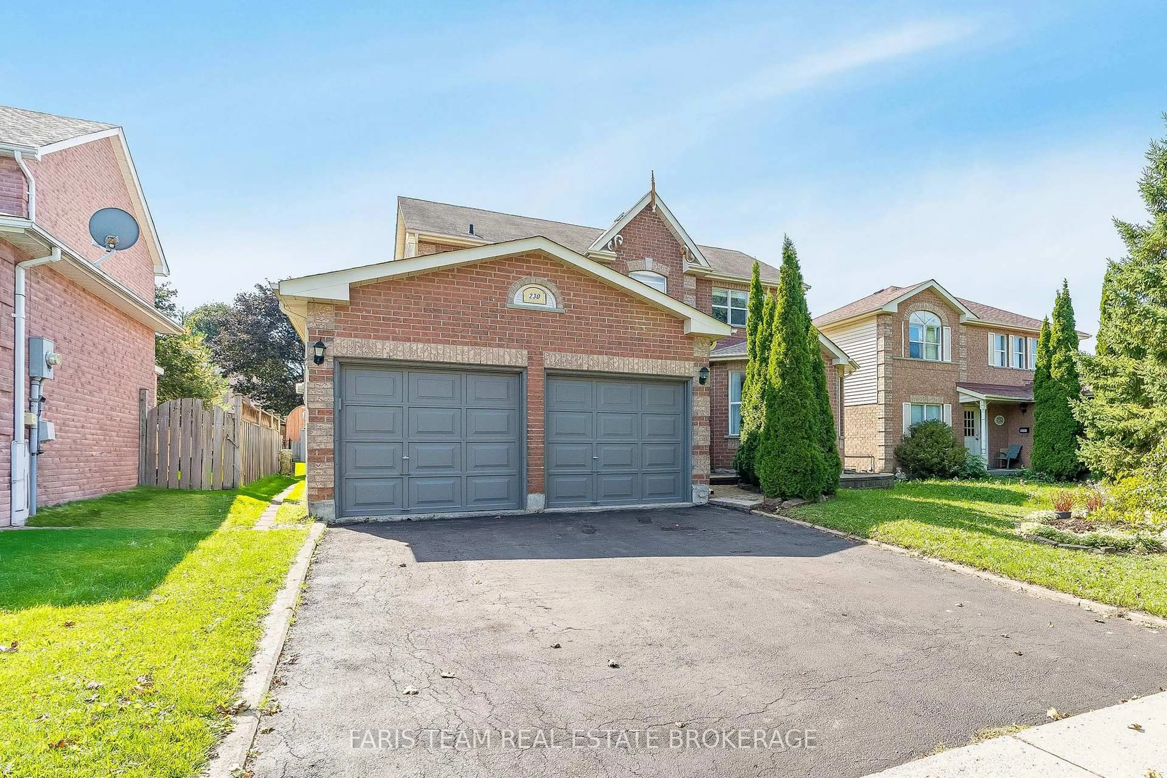 Home with brick exterior material, street for 230 Mary Anne Dr, Barrie Ontario L4N 7R2