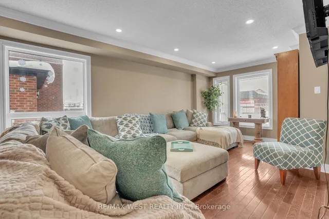 173 Prince William Way, Barrie 2