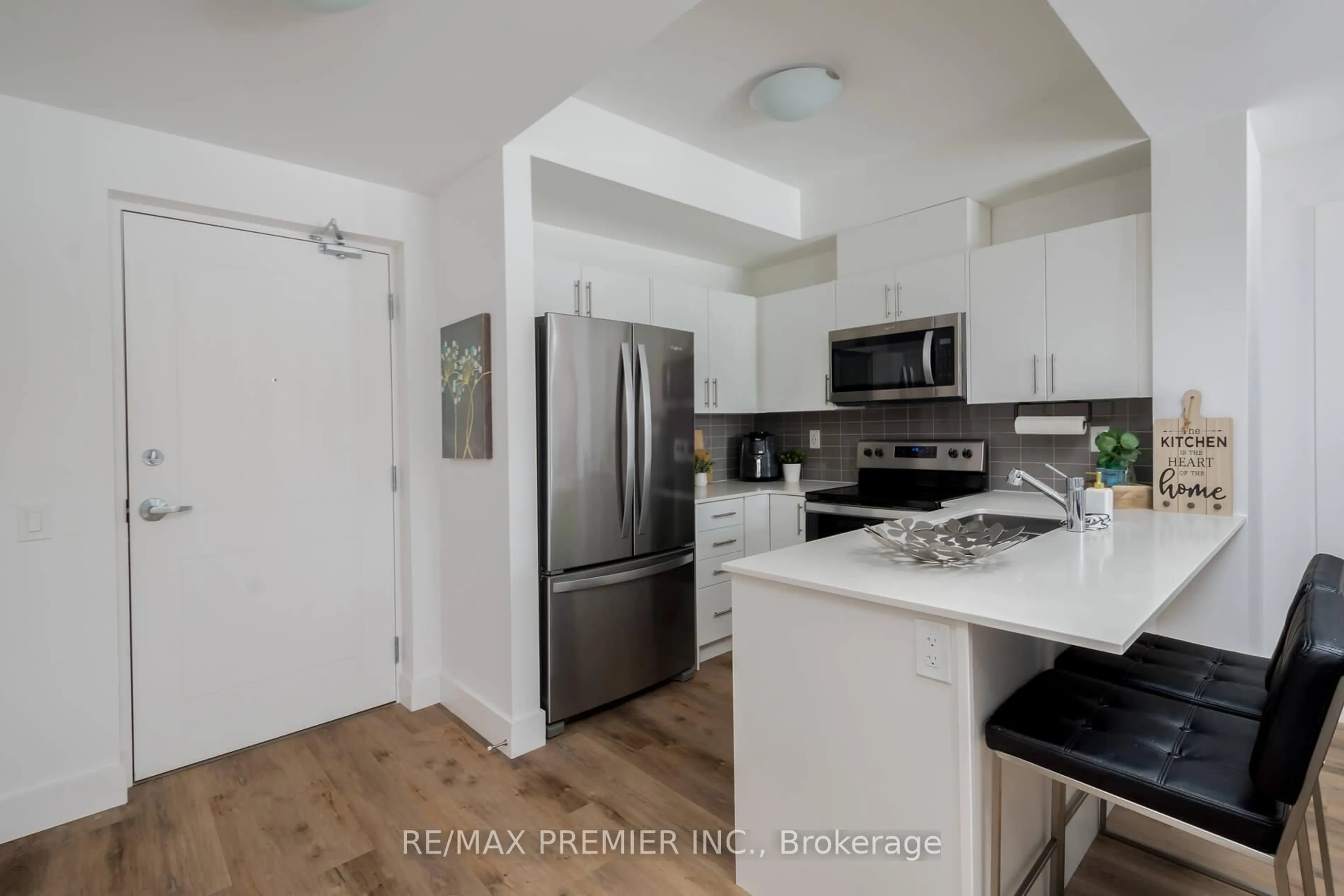 Unknown for 4 Kimberly Lane #120, Collingwood Ontario L9Y 5B4