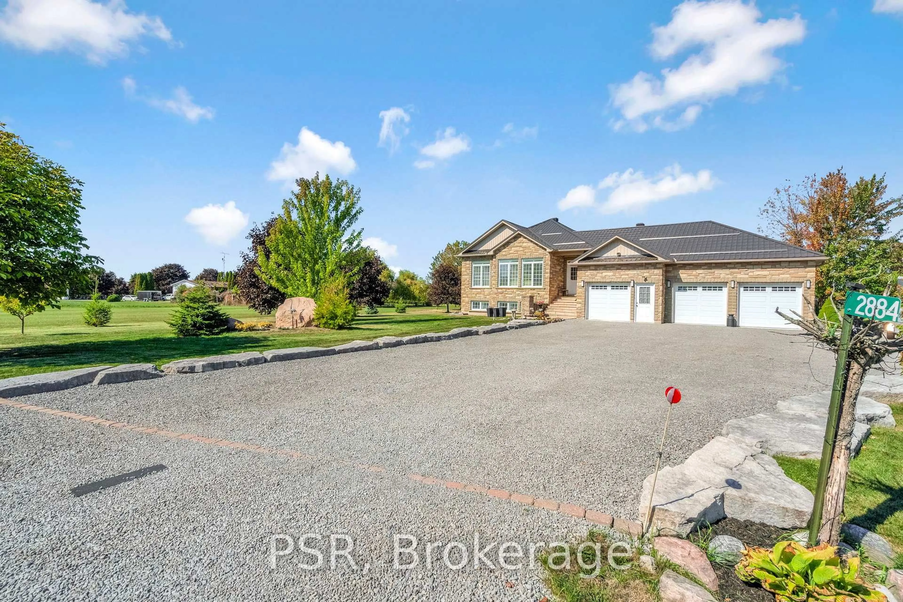 A pic from outside/outdoor area/front of a property/back of a property/a pic from drone, street for 2884 Sunnydale Lane, Ramara Ontario L0K 1B0