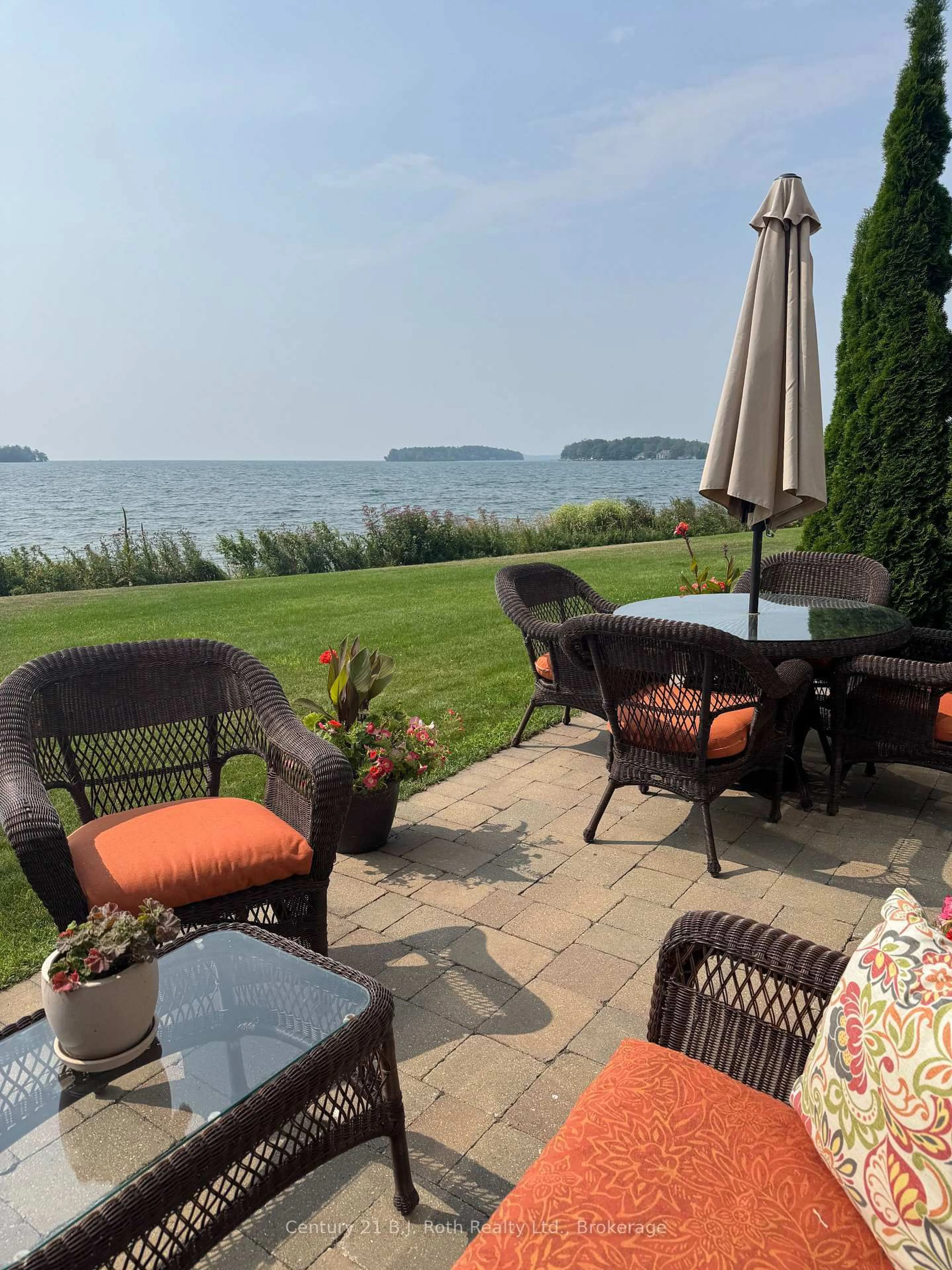 Patio, water/lake/river/ocean view for 90 Orchard Point Rd #LS04, Orillia Ontario L3V 8K4