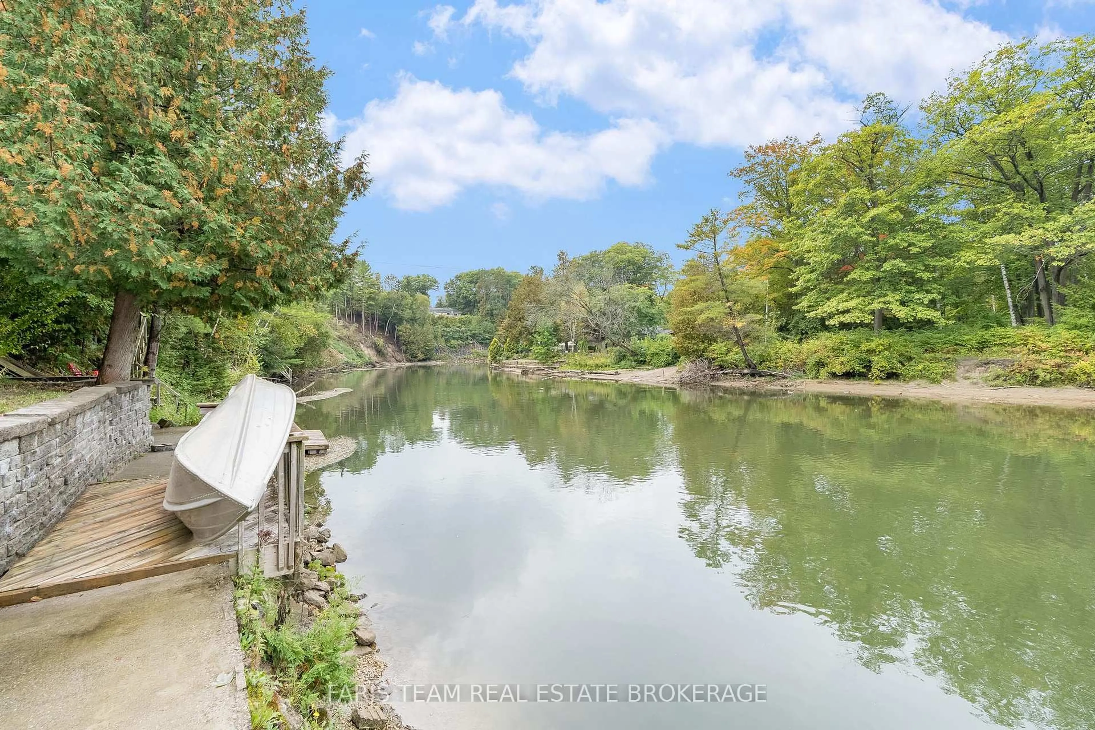 Unknown for 104 Knox Rd, Wasaga Beach Ontario L9Z 2T5