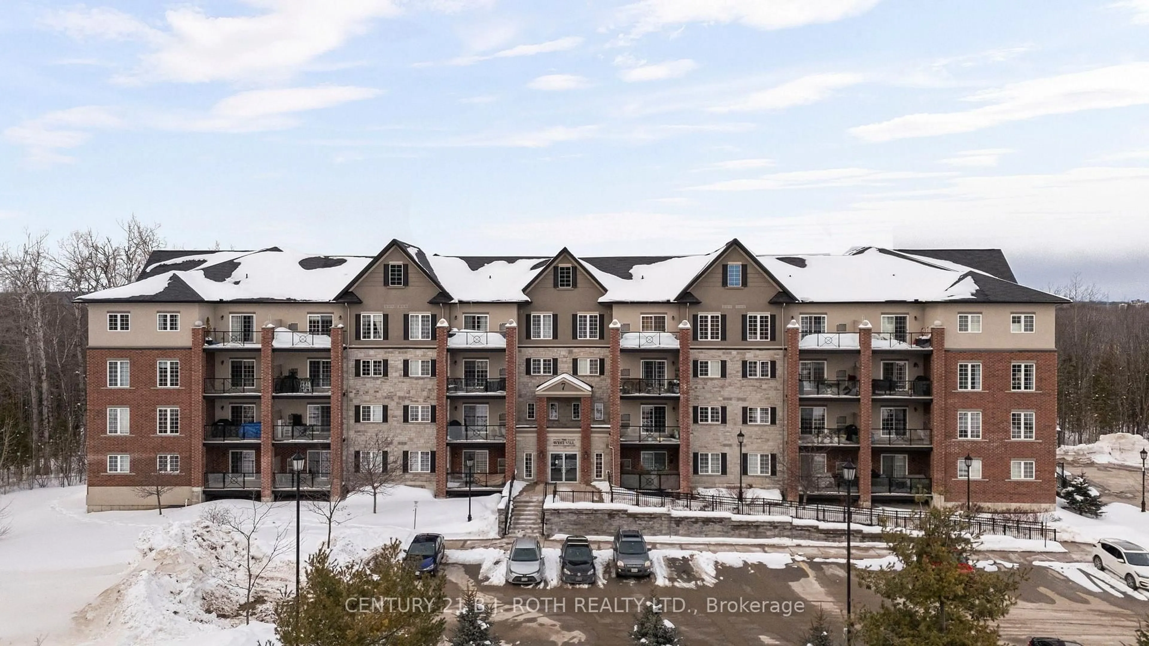 A pic from outside/outdoor area/front of a property/back of a property/a pic from drone, building for 7 GREENWICH St #407, Barrie Ontario L4N 7Y8