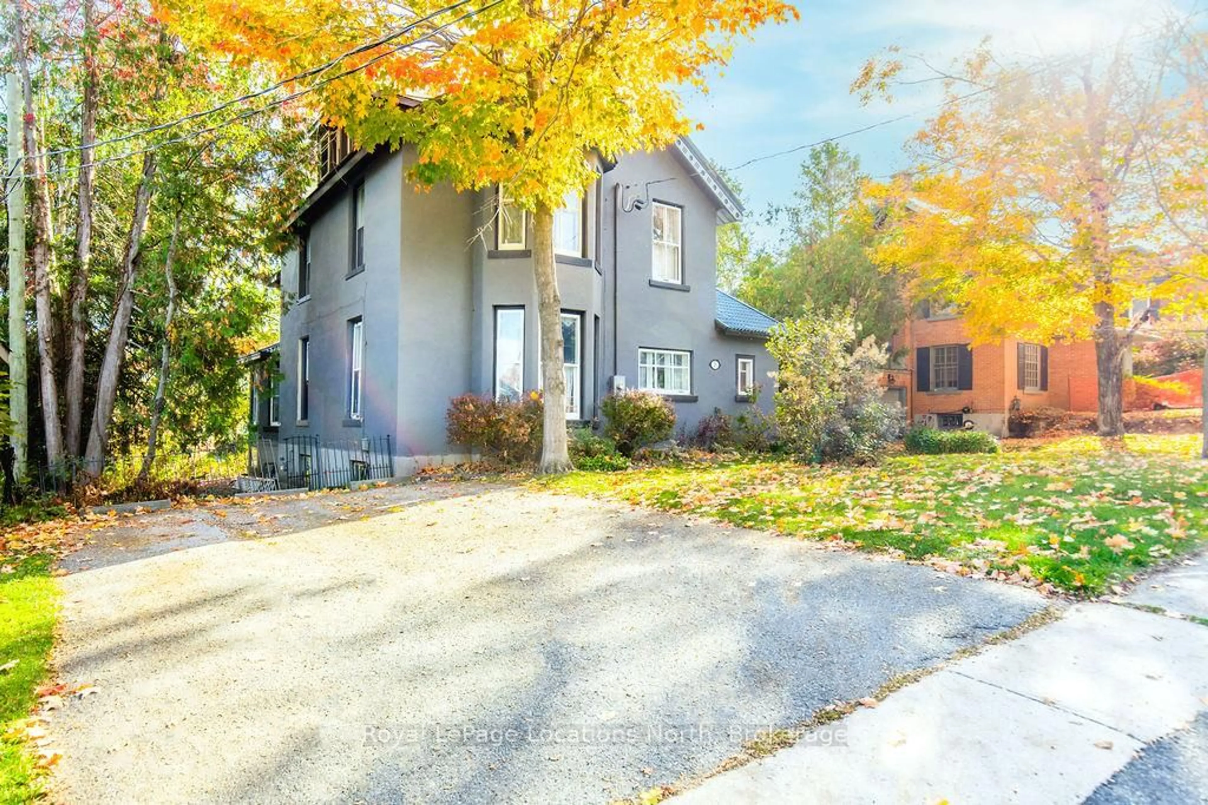 Unknown for 29 TECUMSETH St, Orillia Ontario L3V 1X7