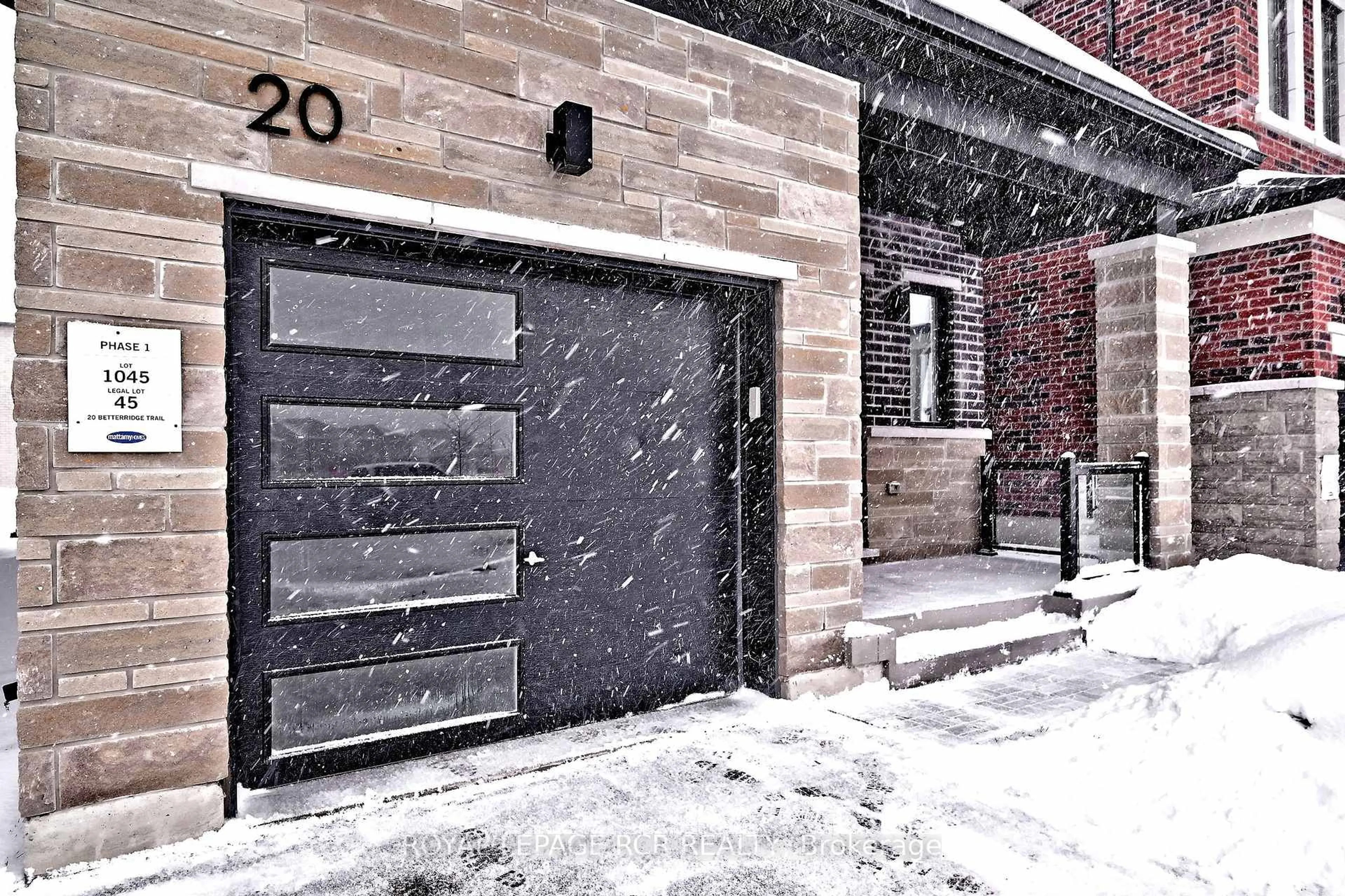 Unknown for 20 Betterridge Tr, Barrie Ontario L9J 0G5