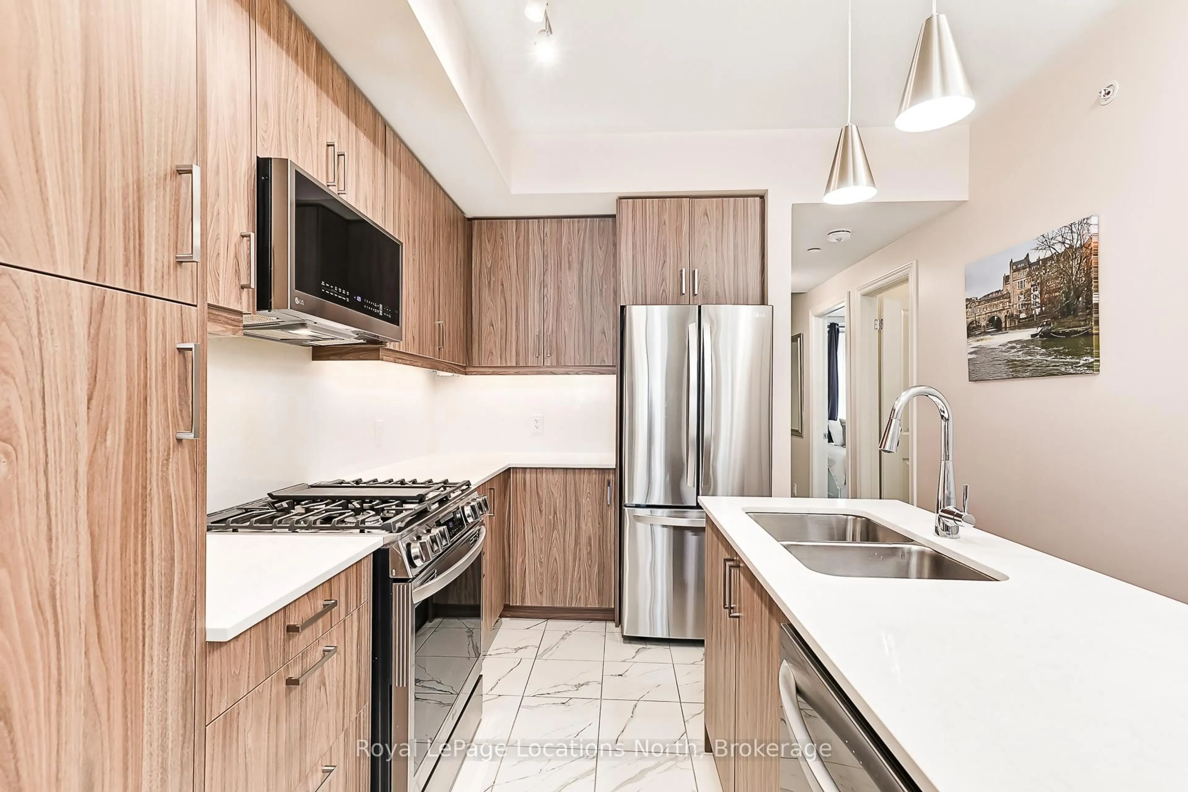 Unknown for 5 Spooner Cres #217, Collingwood Ontario L9Y 1T3