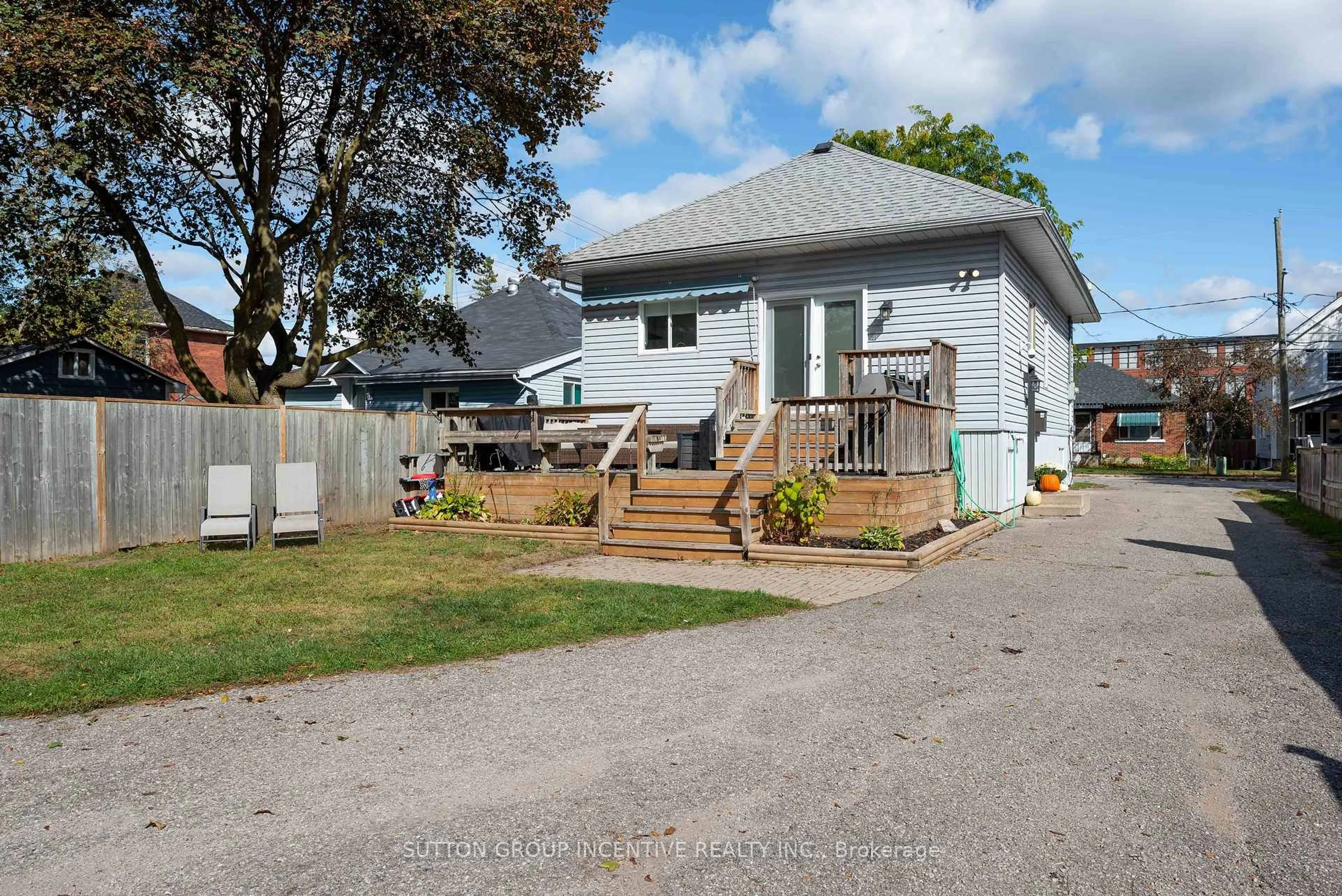 Unknown for 87 Dunlop St, Orillia Ontario L3V 5P3