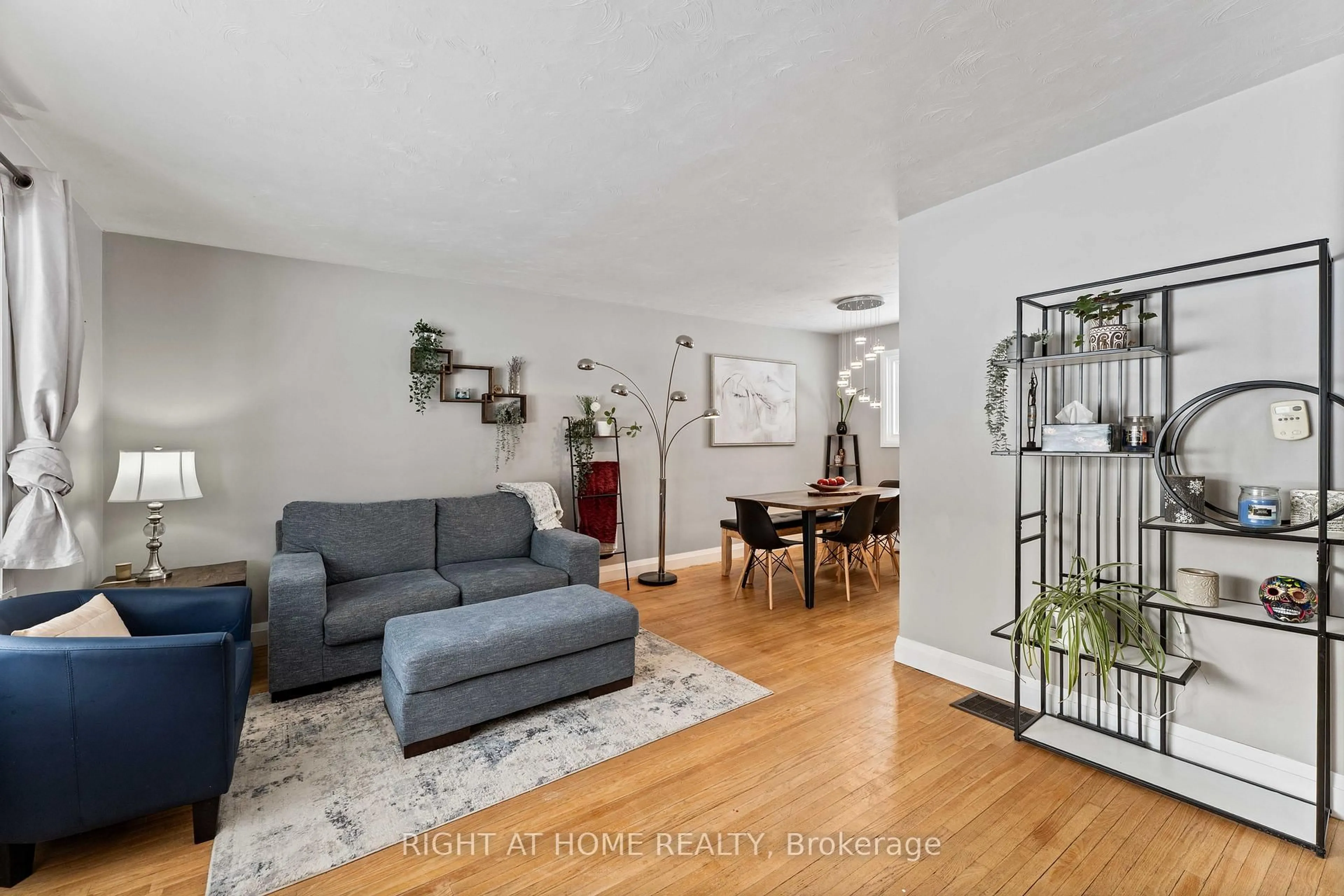 Living room with furniture, unknown for 2 Quinn Ave, Orillia Ontario L3V 3H5