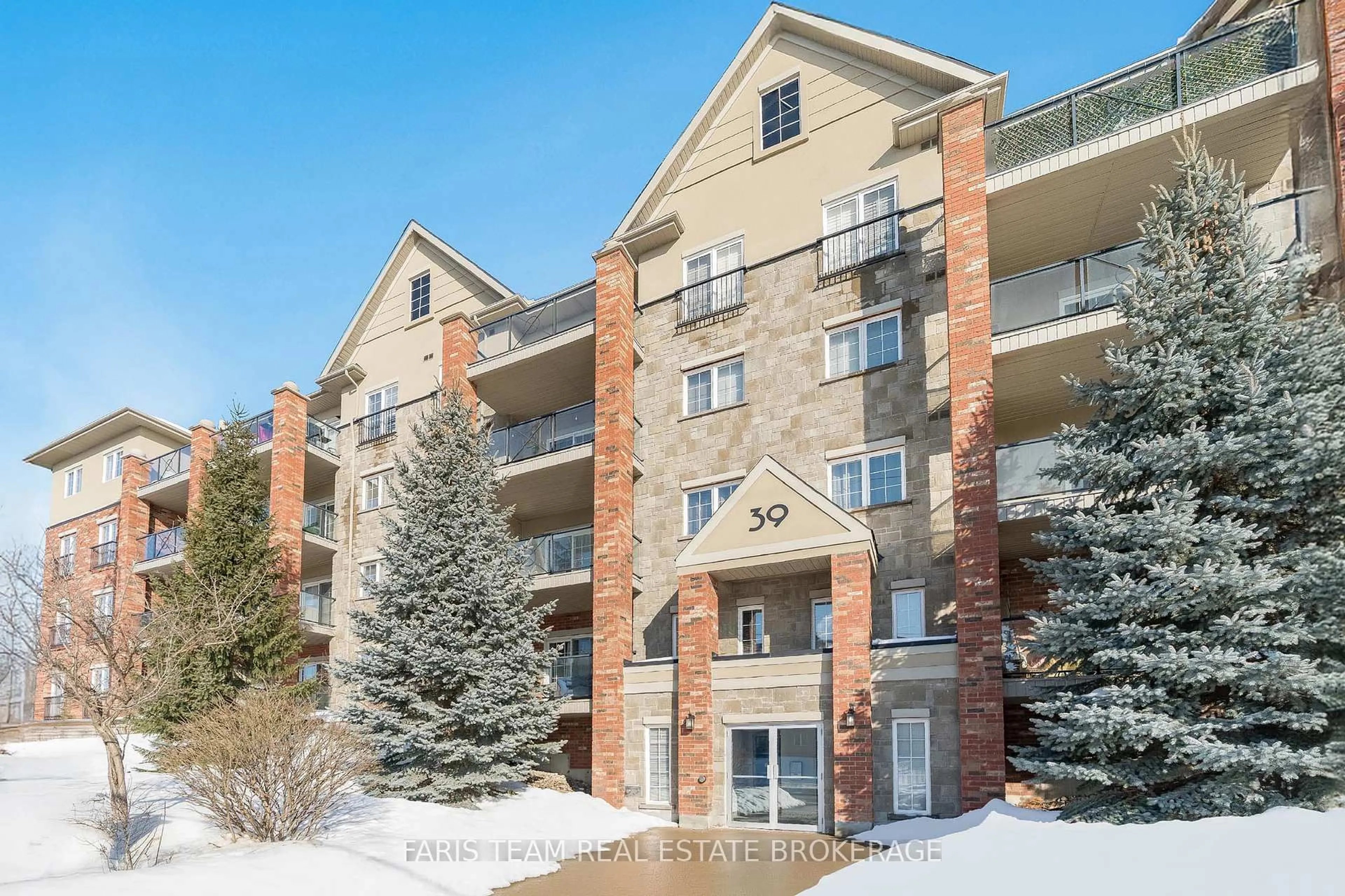 Unknown for 39 Ferndale Dr #202, Barrie Ontario L4N 5T5