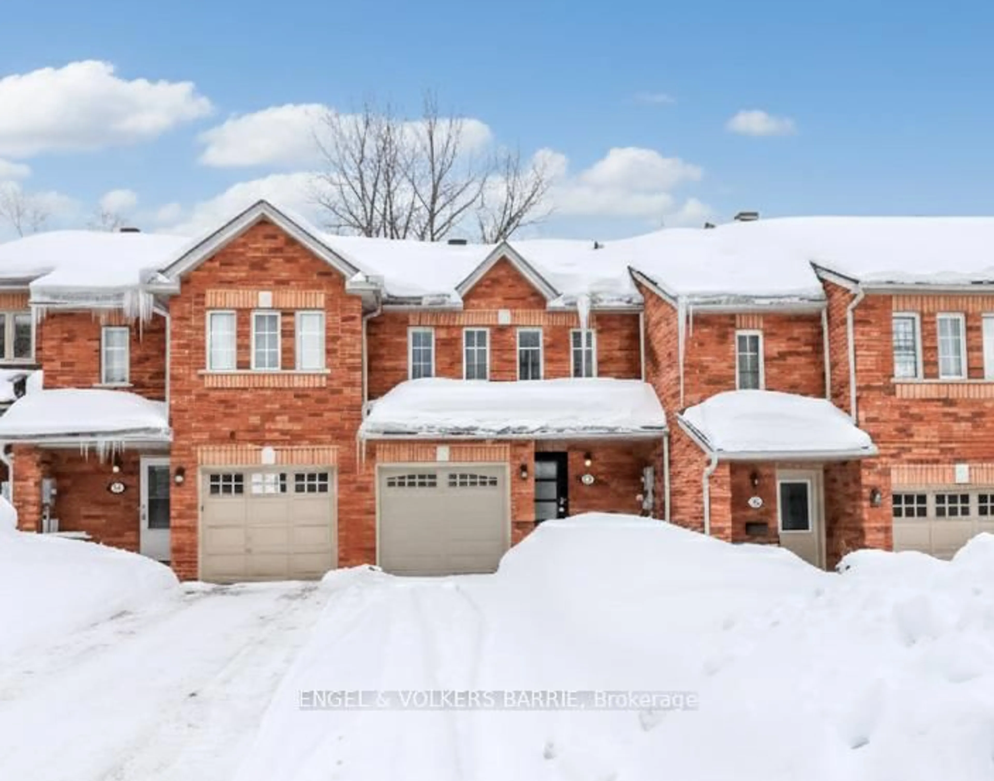 Home with brick exterior material, street for 20 Kelly Pl, Barrie Ontario L4N 8N2