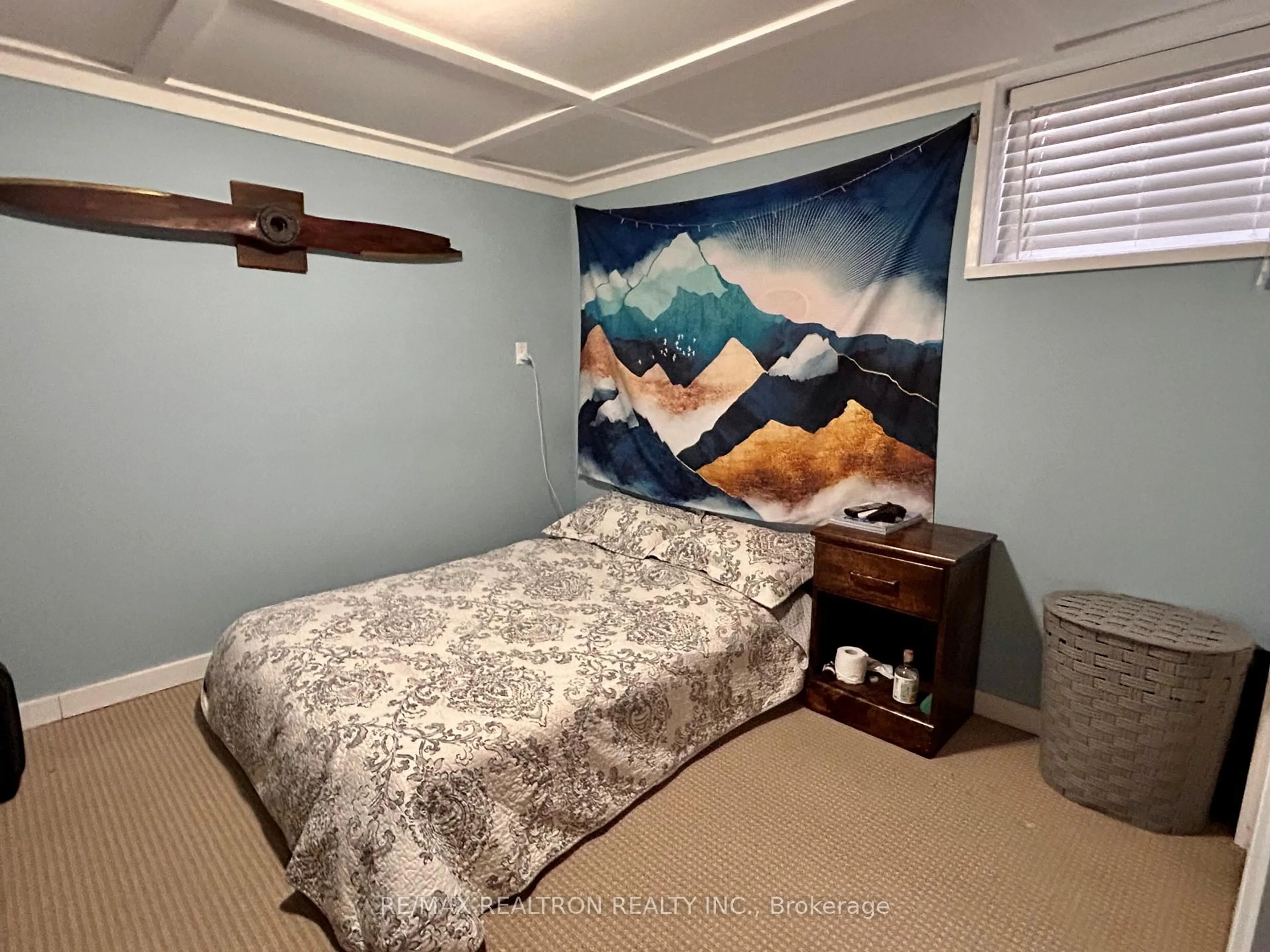 A pic of a room for 1203 St Vincent St, Springwater Ontario L9X 0R2