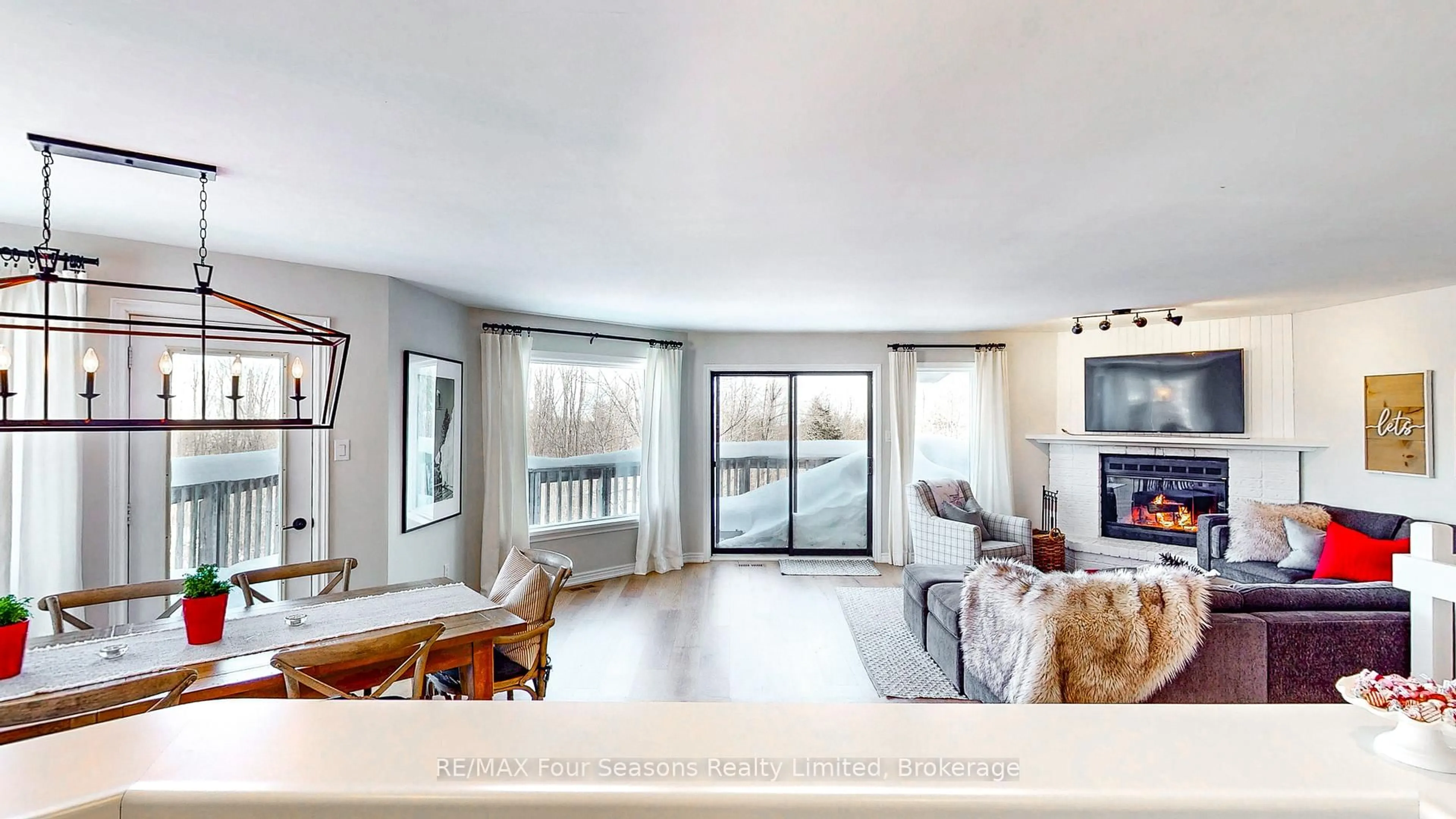 Living room with furniture, unknown for 1945 Nottawasaga Concession 10 #11, Clearview Ontario L0M 1H0