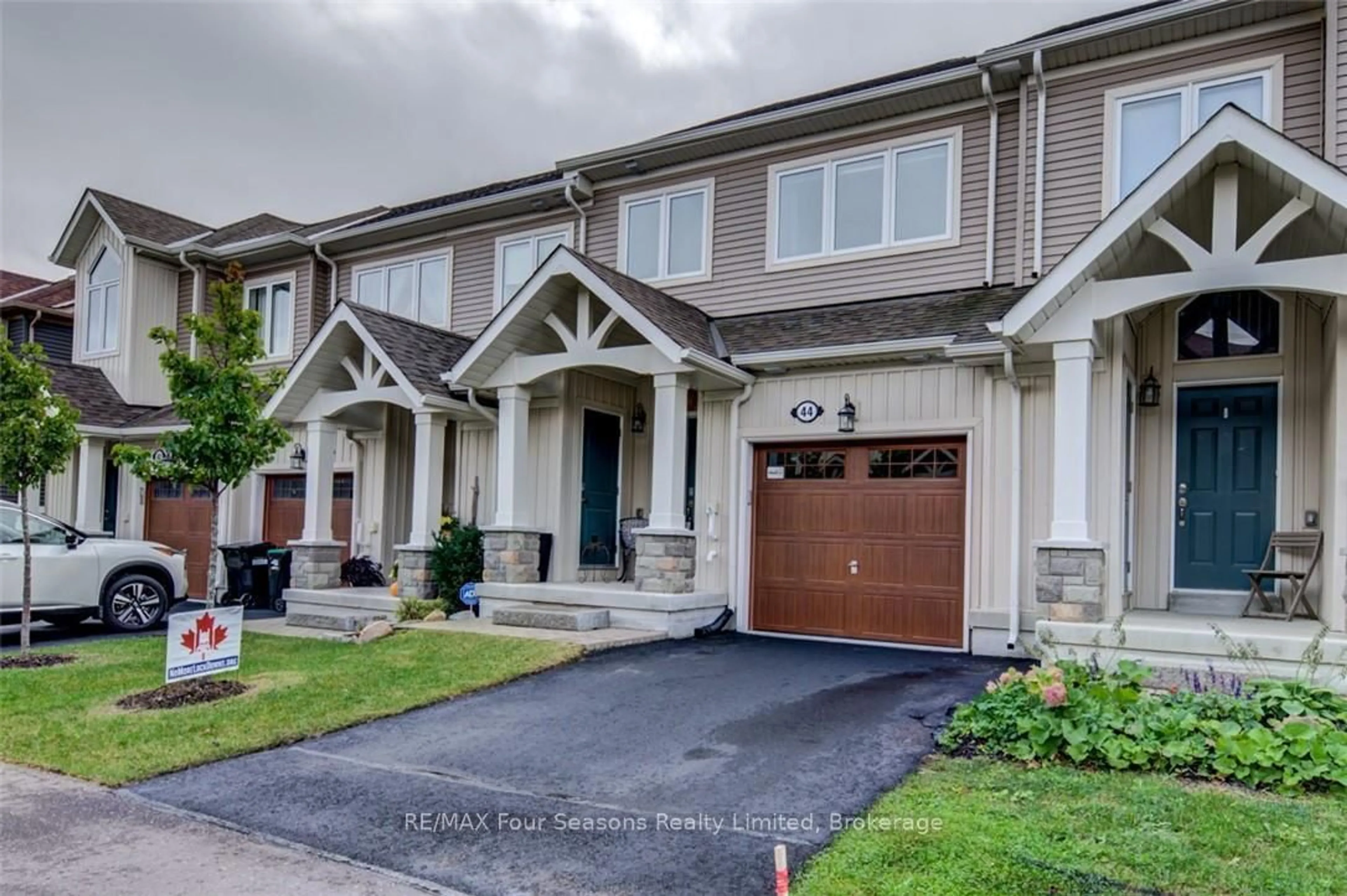 Unknown for 44 Lett Ave, Collingwood Ontario L9Y 5H5