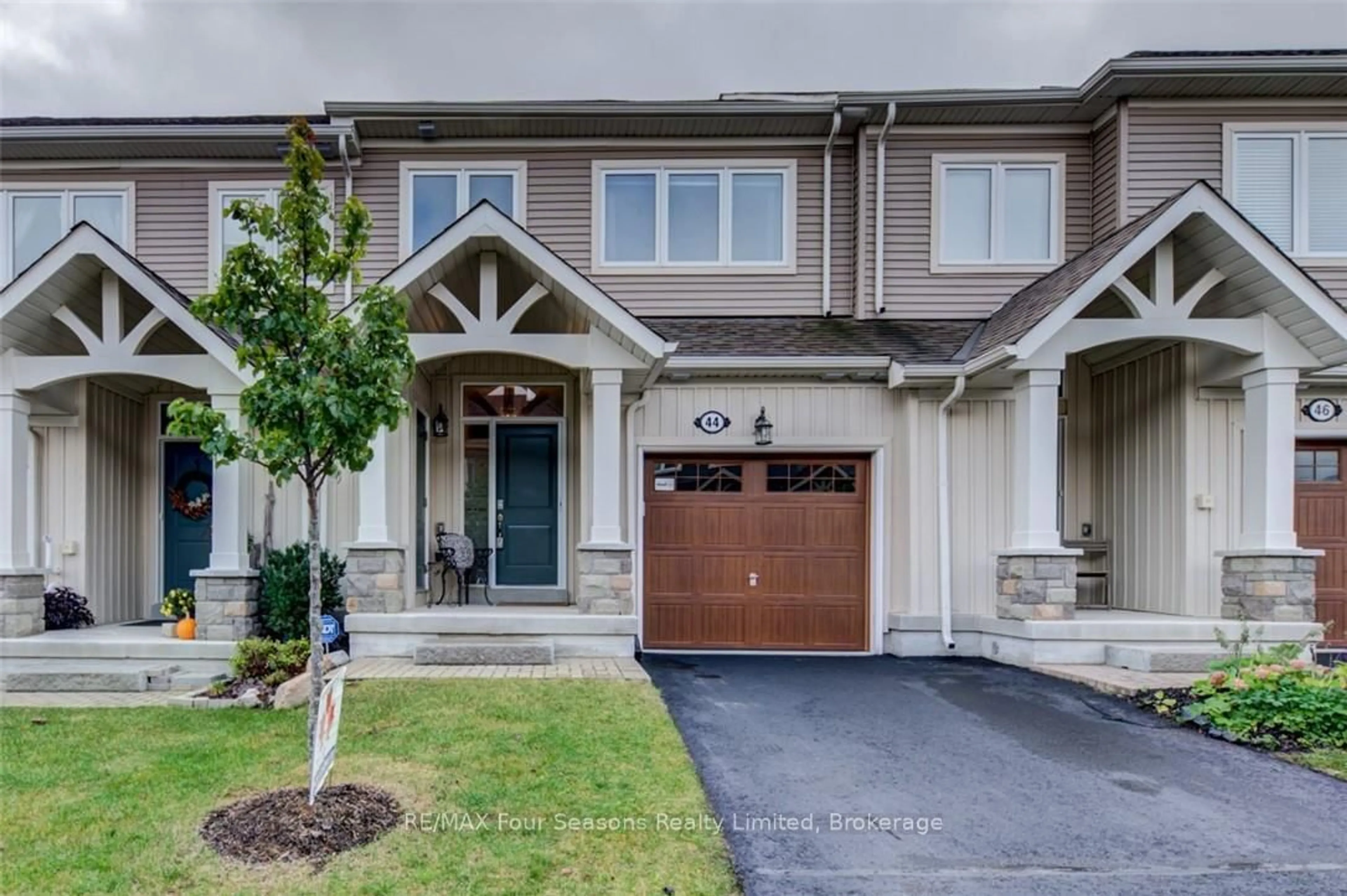 Unknown for 44 Lett Ave, Collingwood Ontario L9Y 5H5