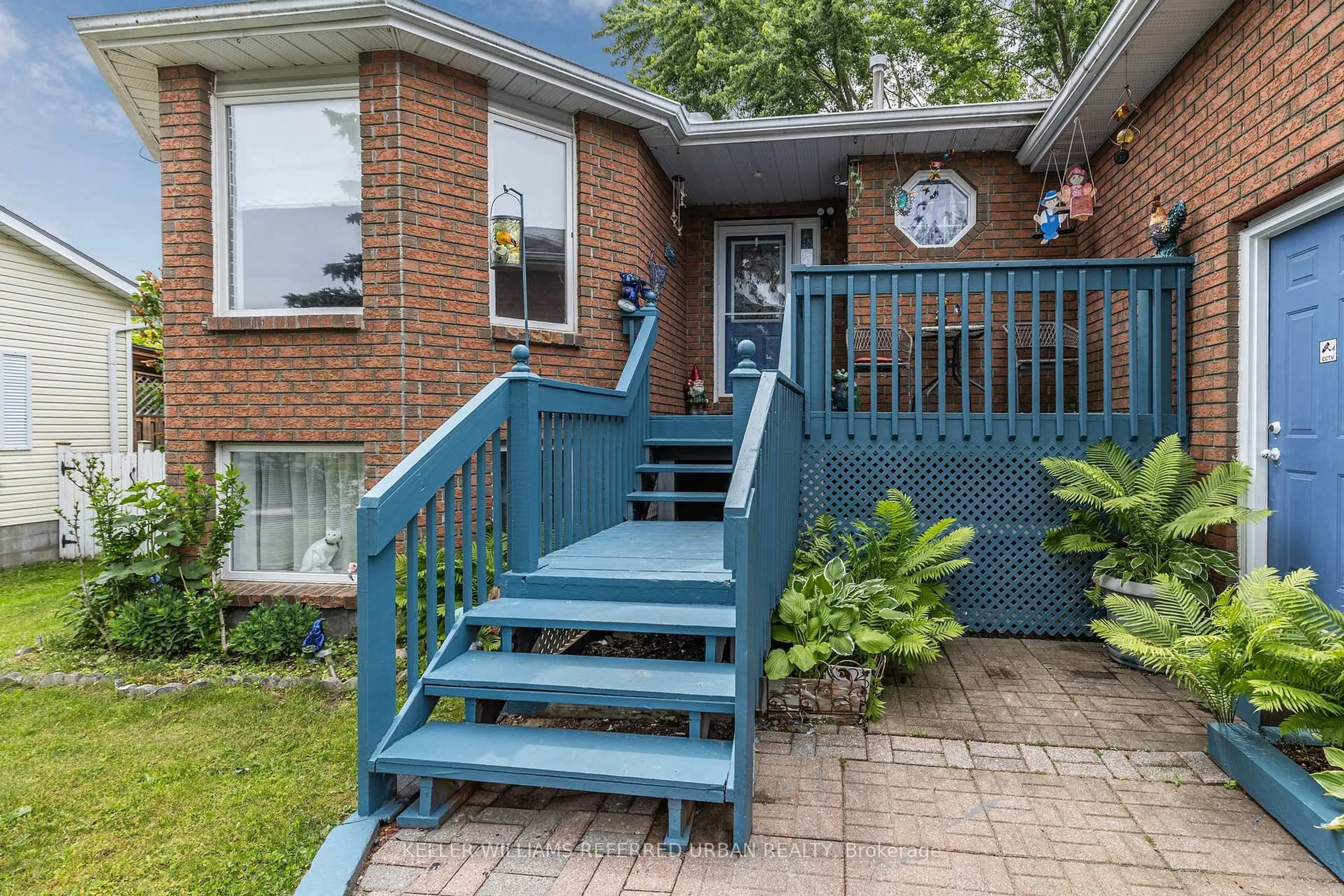 Unknown for 31 John Dillingno St, Tay Ontario L0K 2A0