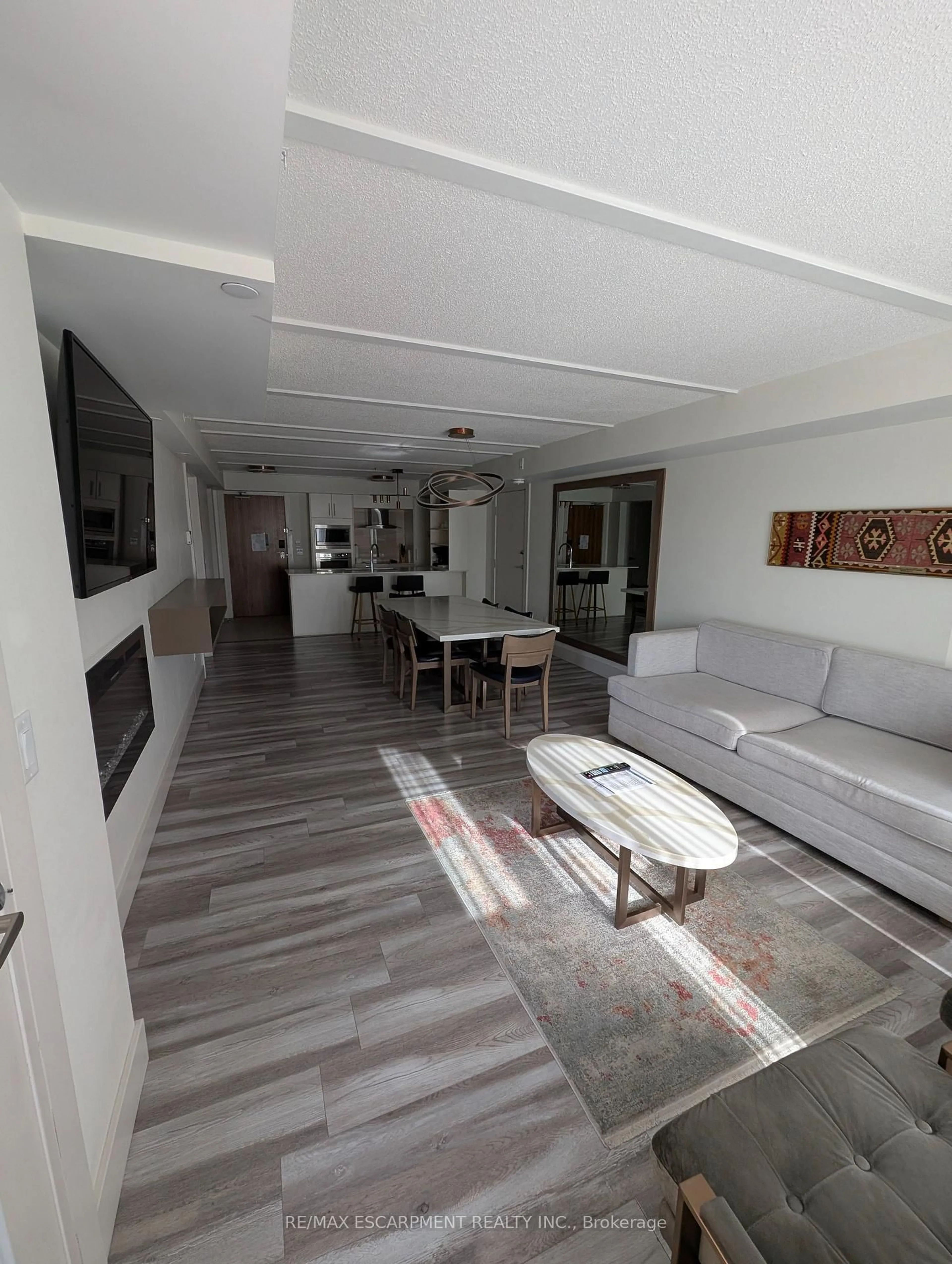 Living room with furniture, unknown for 9 HARBOUR St #4403 & 4405, Collingwood Ontario L9Y 5B5