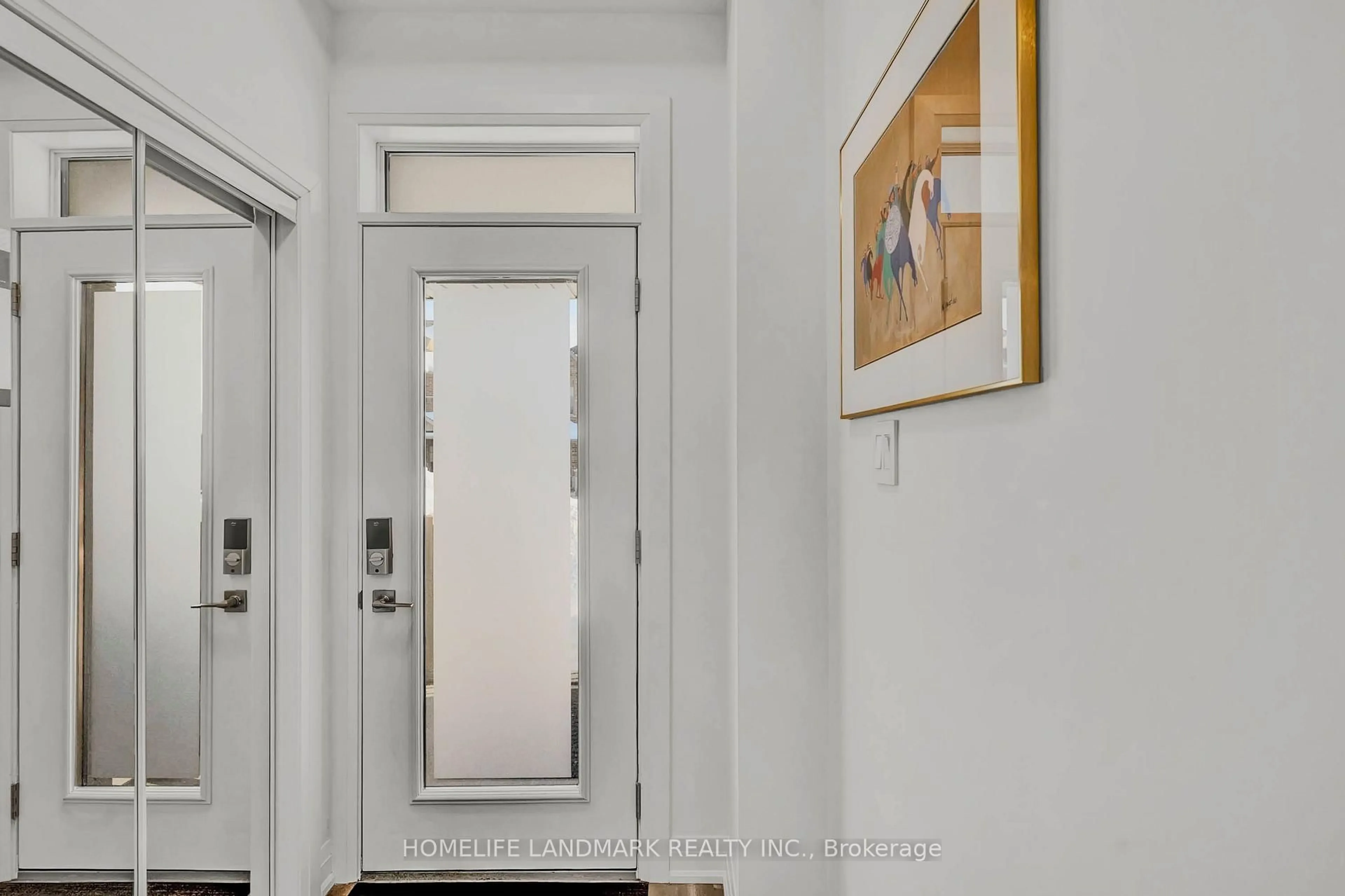 Indoor foyer for 53 Sagewood Ave, Barrie Ontario L9J 0K4