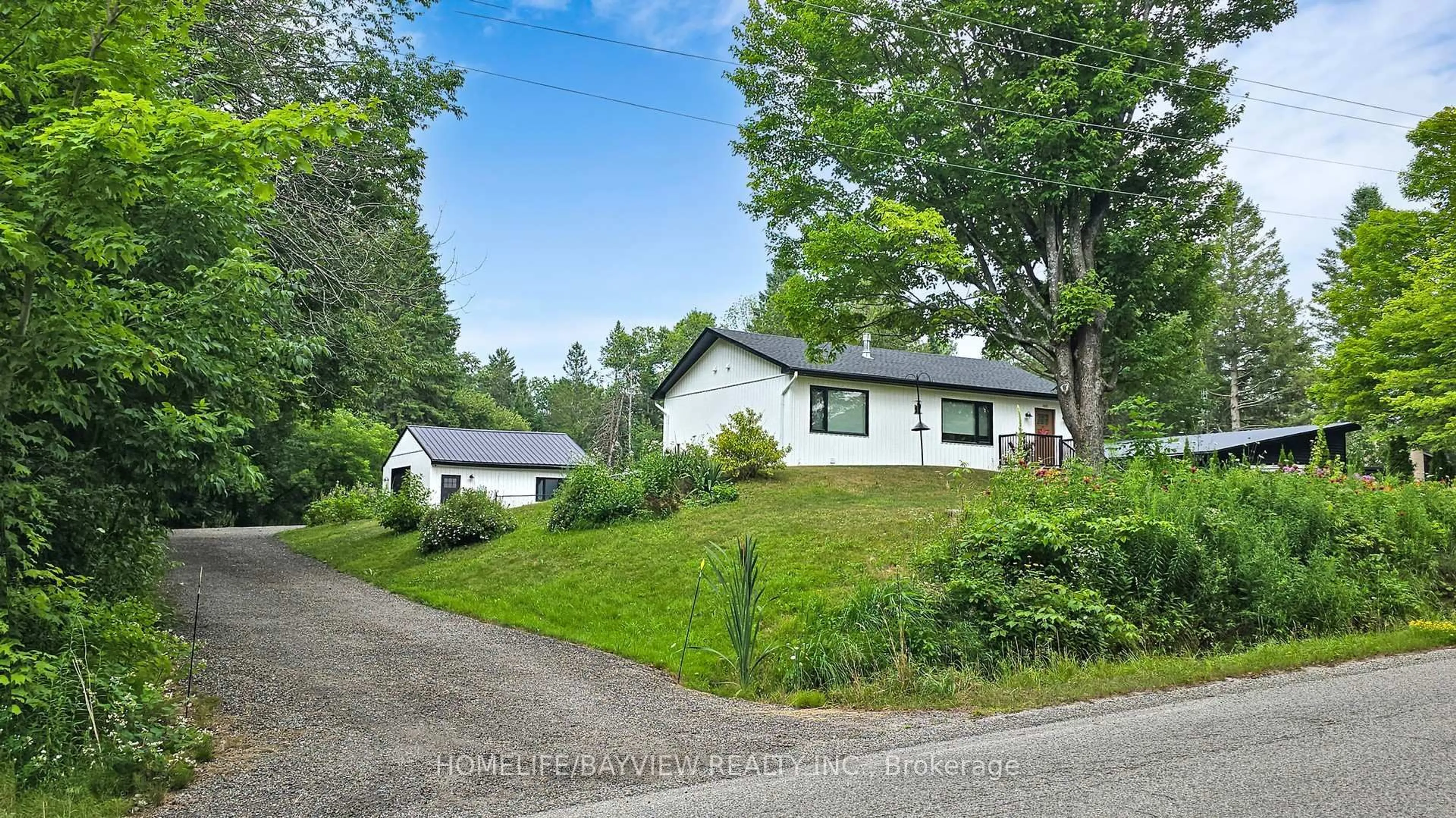Unknown for 1371 Gill Rd, Springwater Ontario L9X 1M3