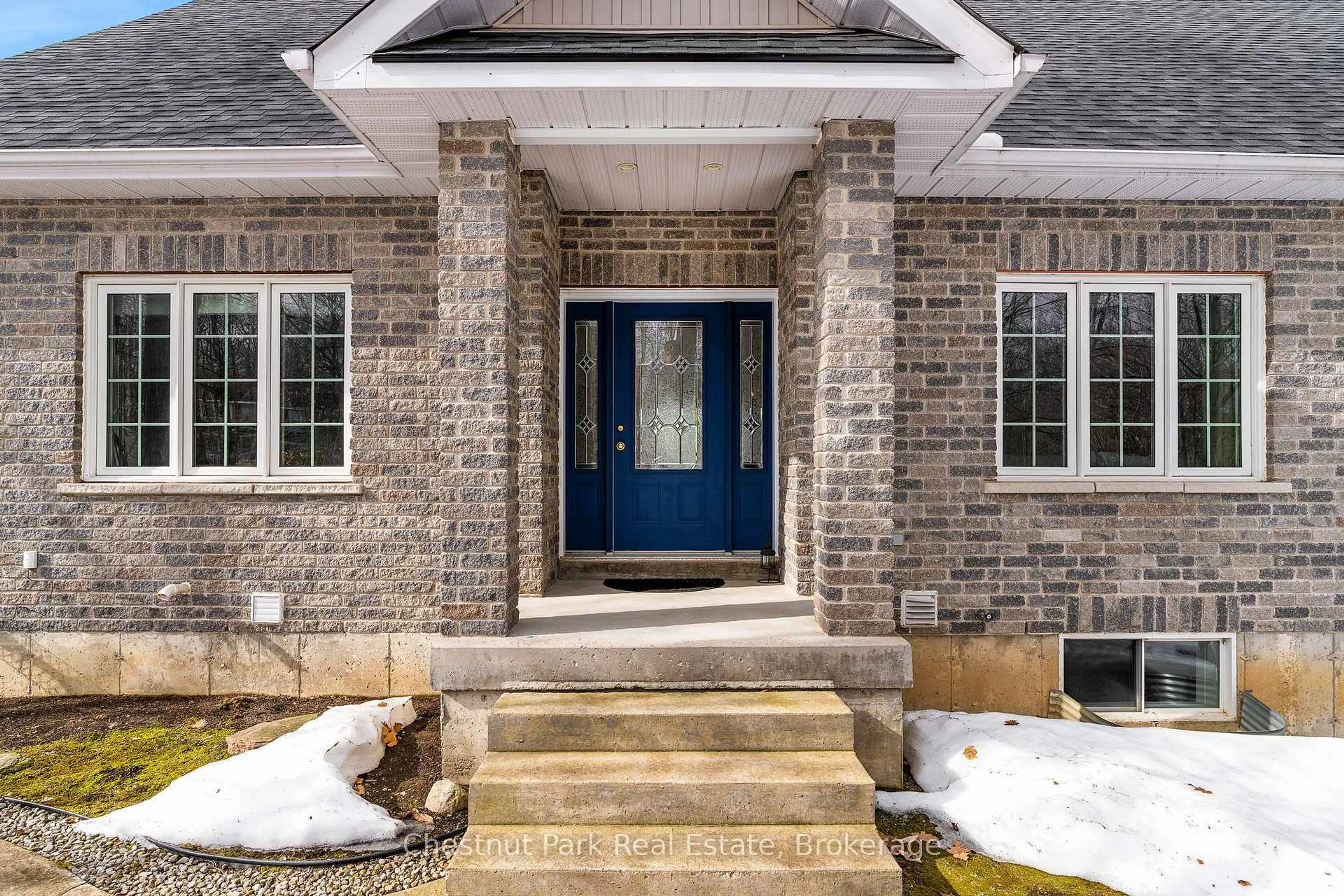 Unknown for 28 Boyd Cres, Oro-Medonte Ontario L0K 1N0