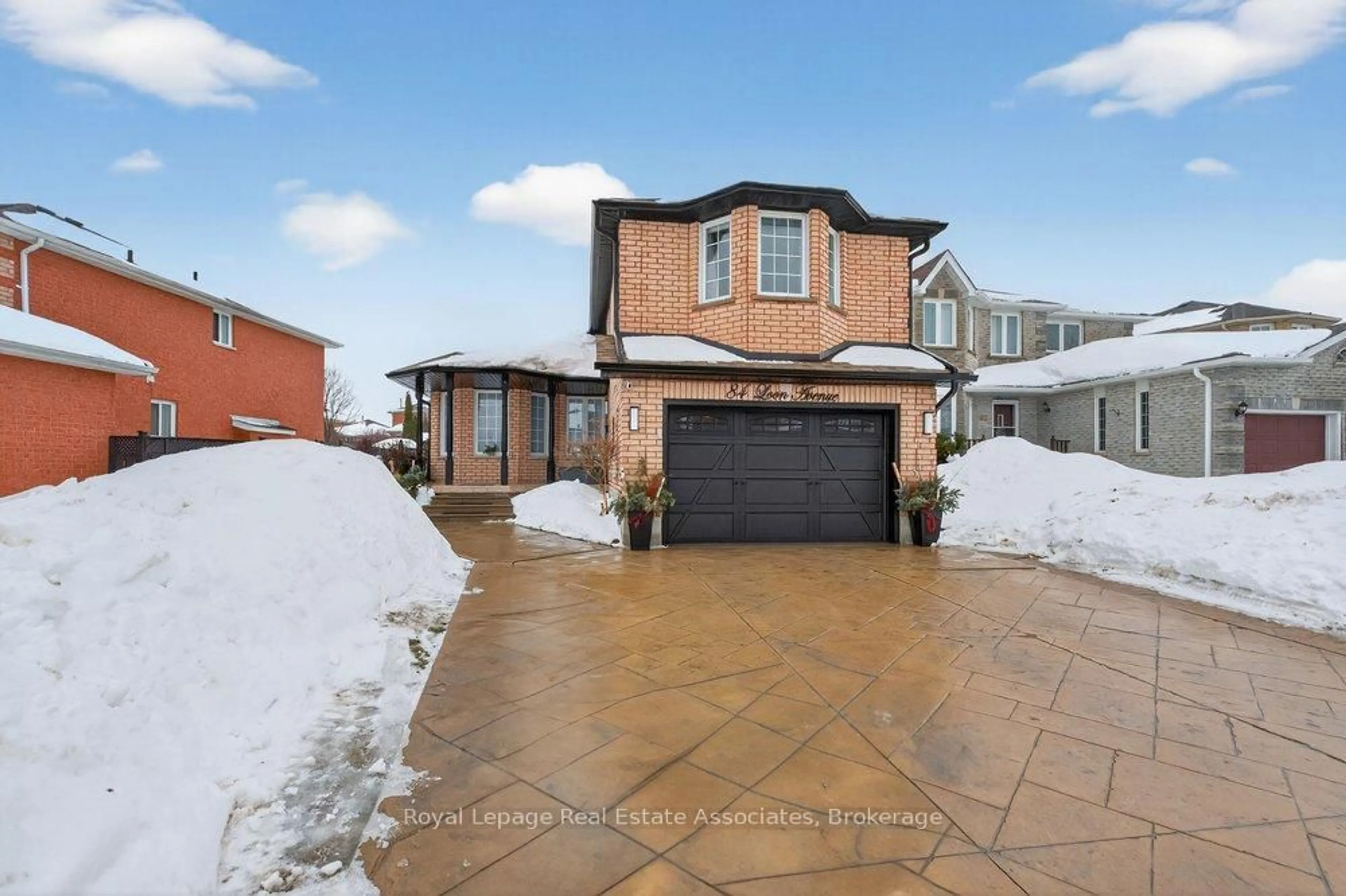 Home with brick exterior material, street for 84 Loon Ave, Barrie Ontario L4N 8V9