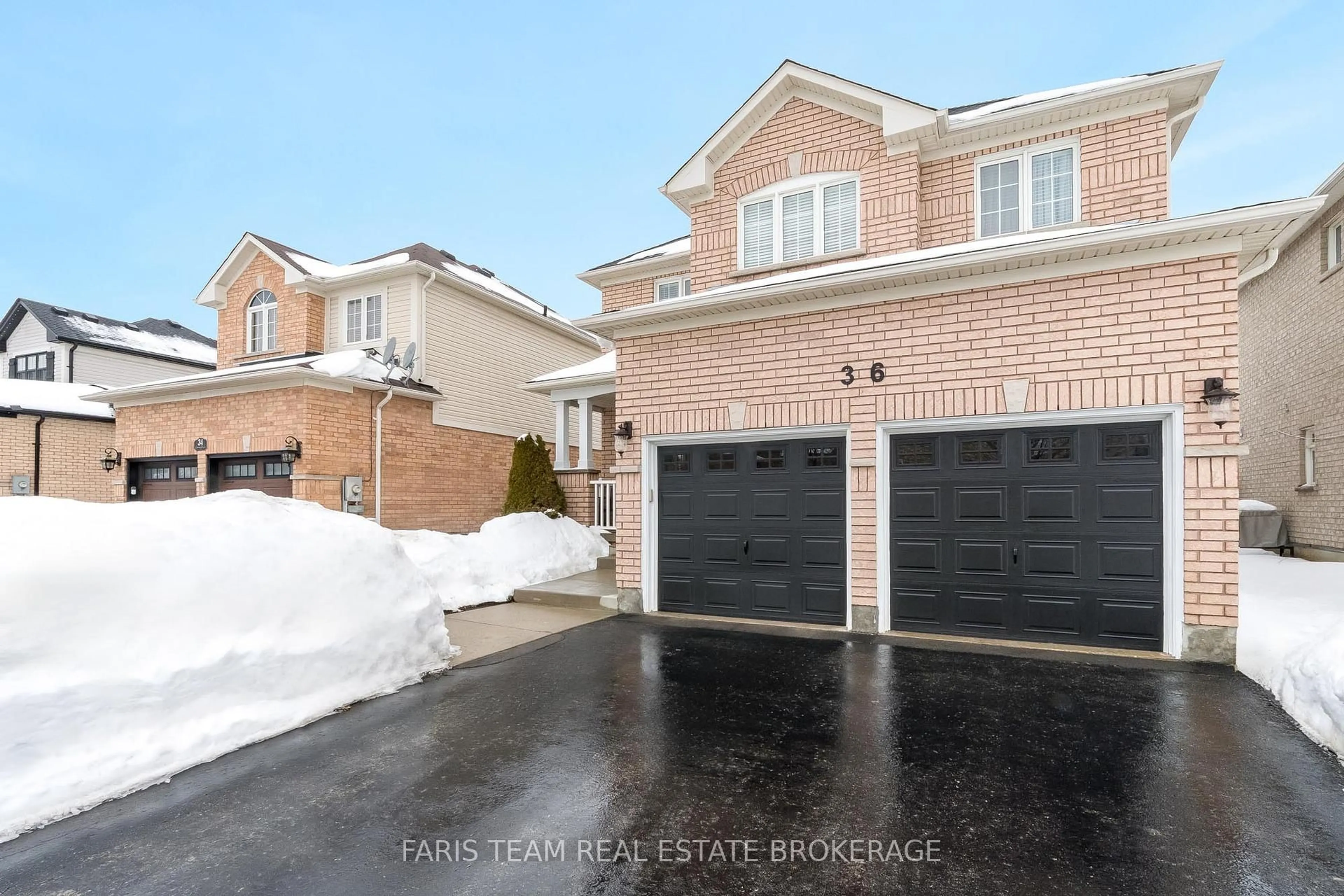 Home with brick exterior material, street for 36 Connaught Lane, Barrie Ontario L4M 0A6