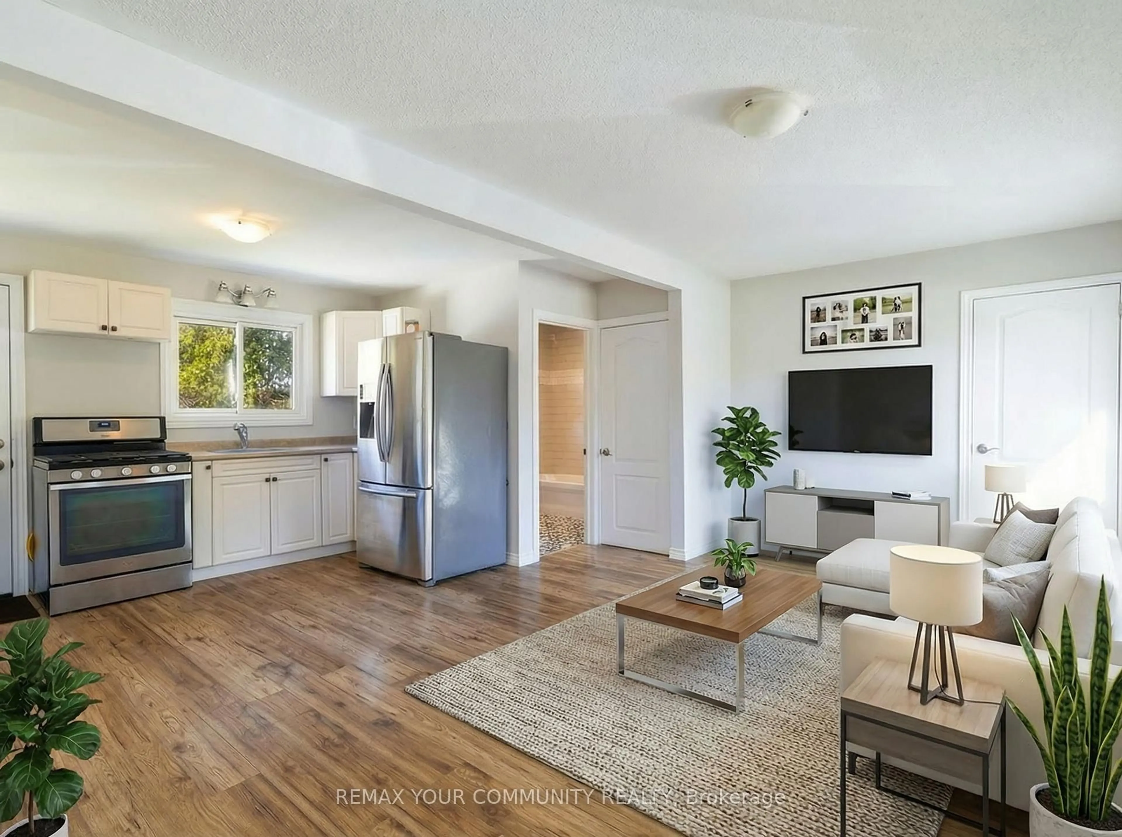 Open concept kitchen, unknown for 210 Cox Mill Rd, Barrie Ontario L4N 4G5