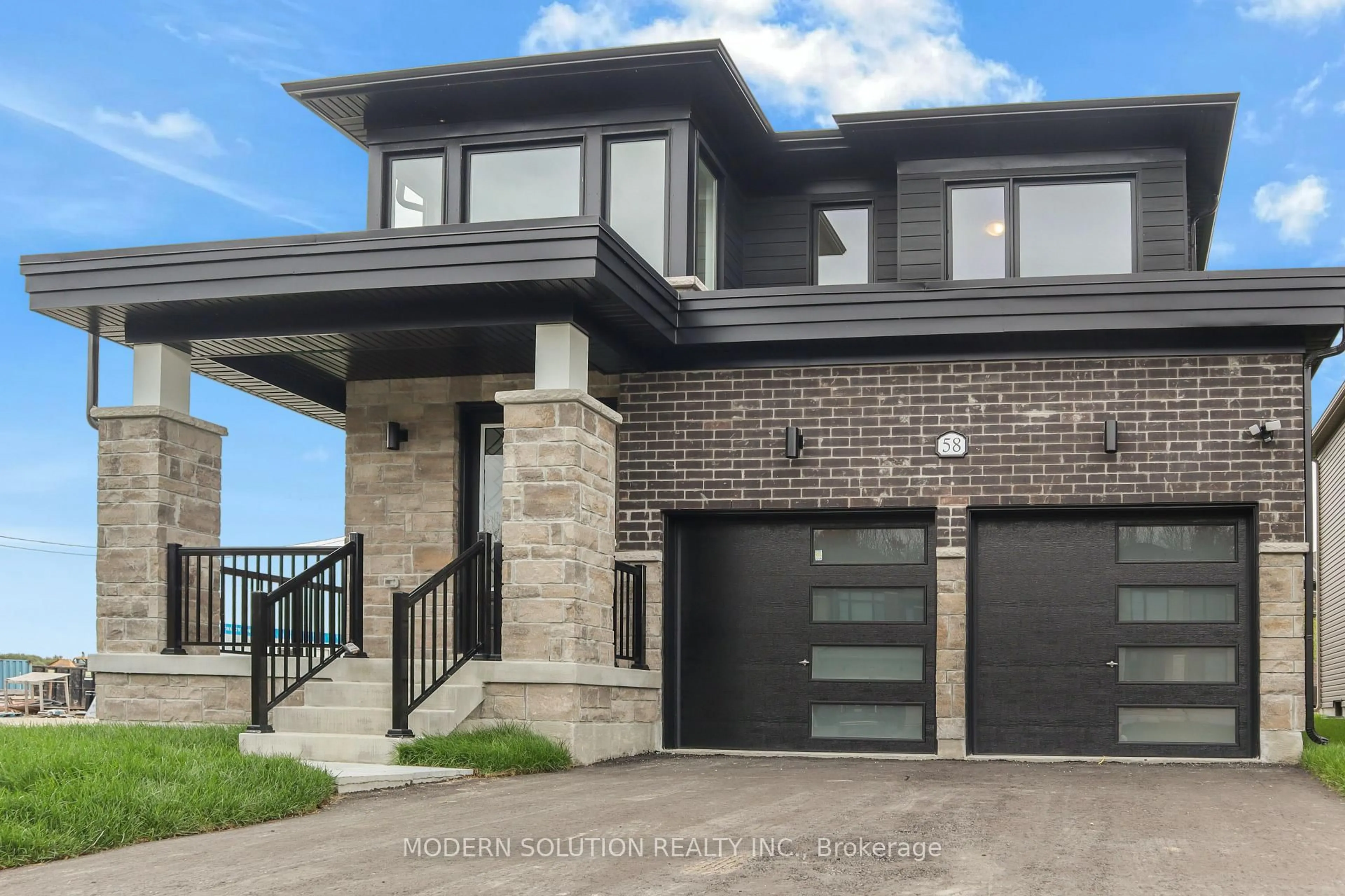 Home with brick exterior material, street for 58 Del Ray Cres, Wasaga Beach Ontario L9Z 0N8