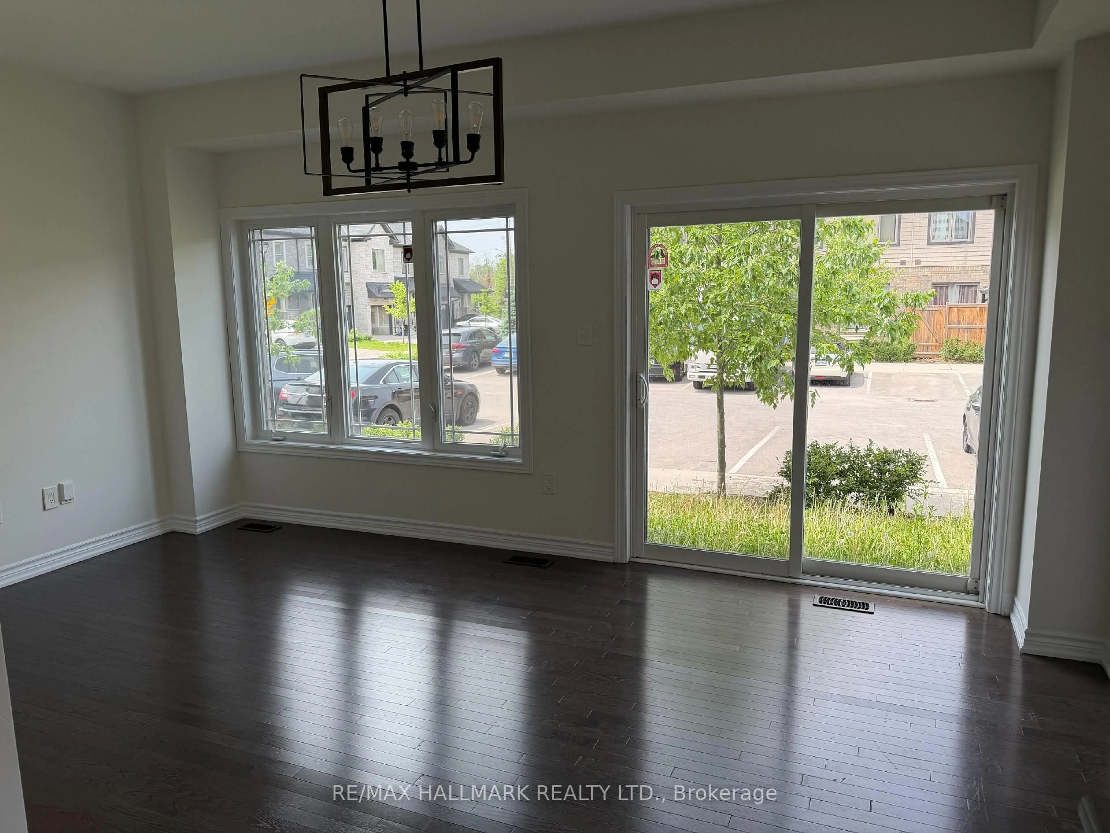 Unknown for 36 Deneb St, Barrie Ontario L4M 0K6