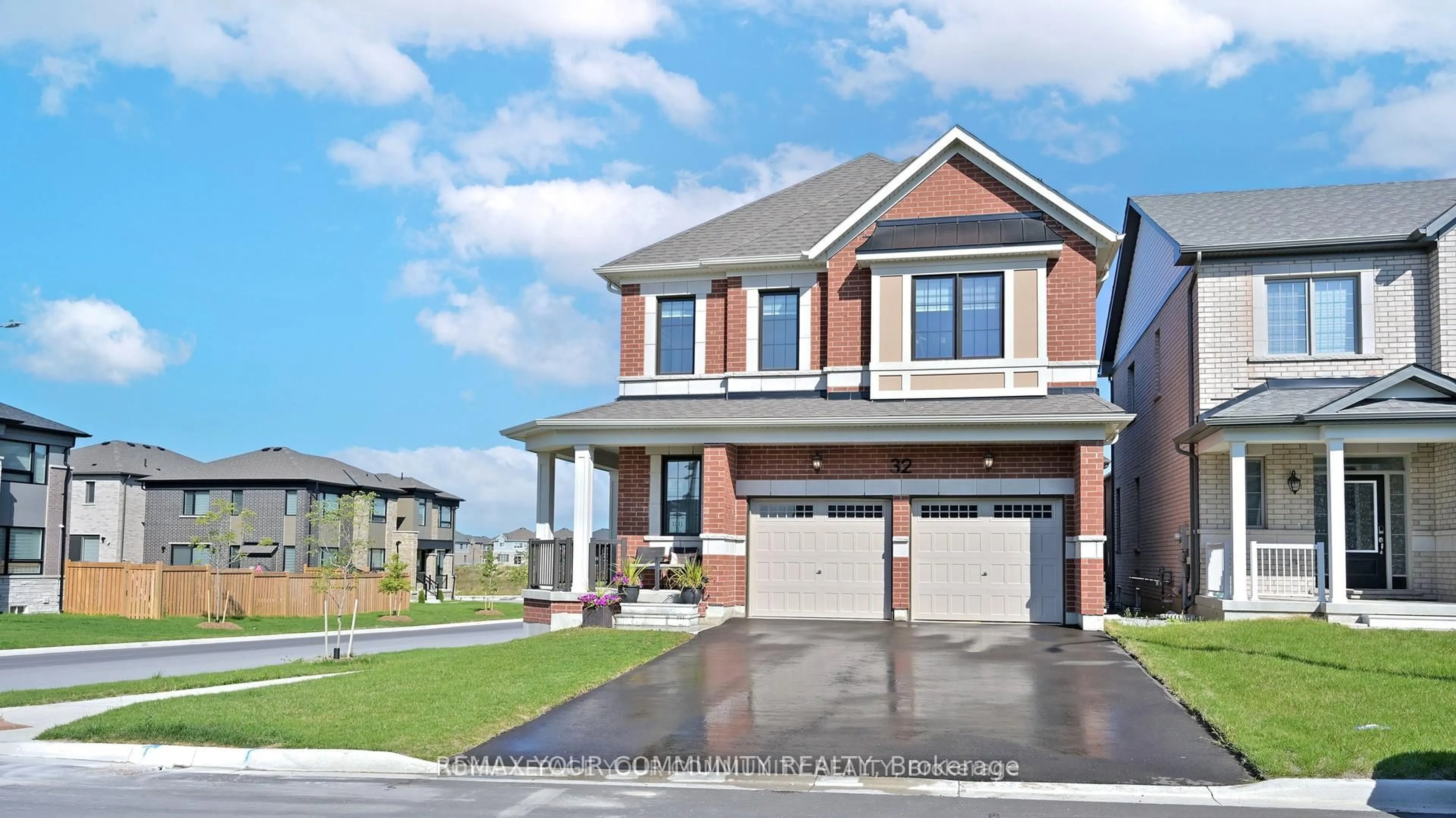 Home with brick exterior material, street for 32 McBride Tr, Barrie Ontario L9J 0Y6