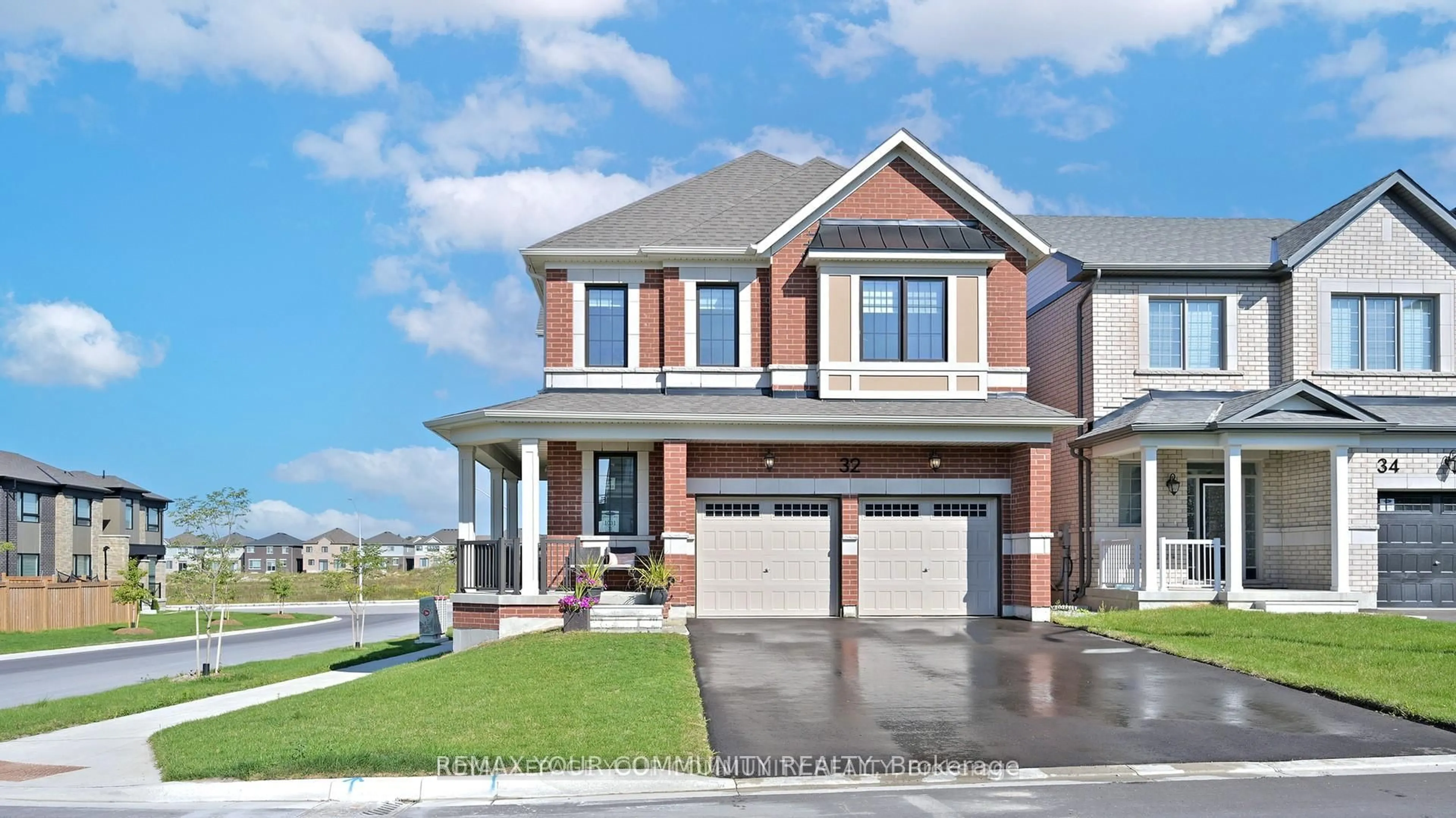 Home with brick exterior material, street for 32 McBride Tr, Barrie Ontario L9J 0Y6