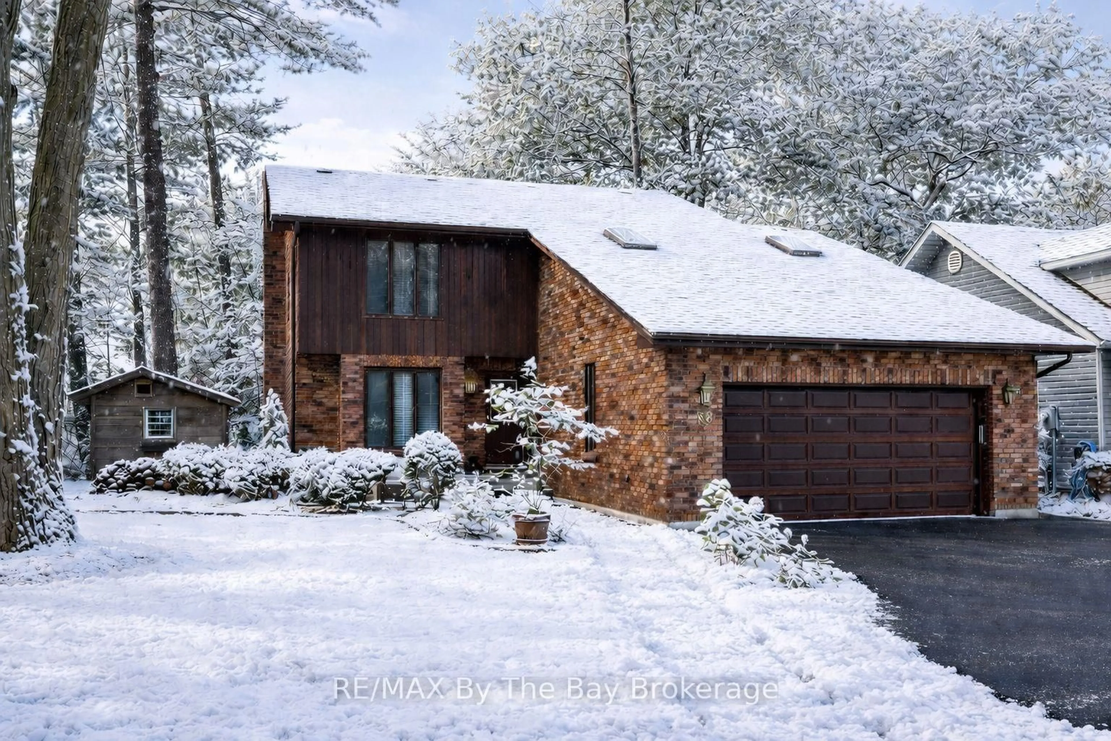 Home with brick exterior material, street for 38 Willow Dr, Tiny Ontario L0L 1P1