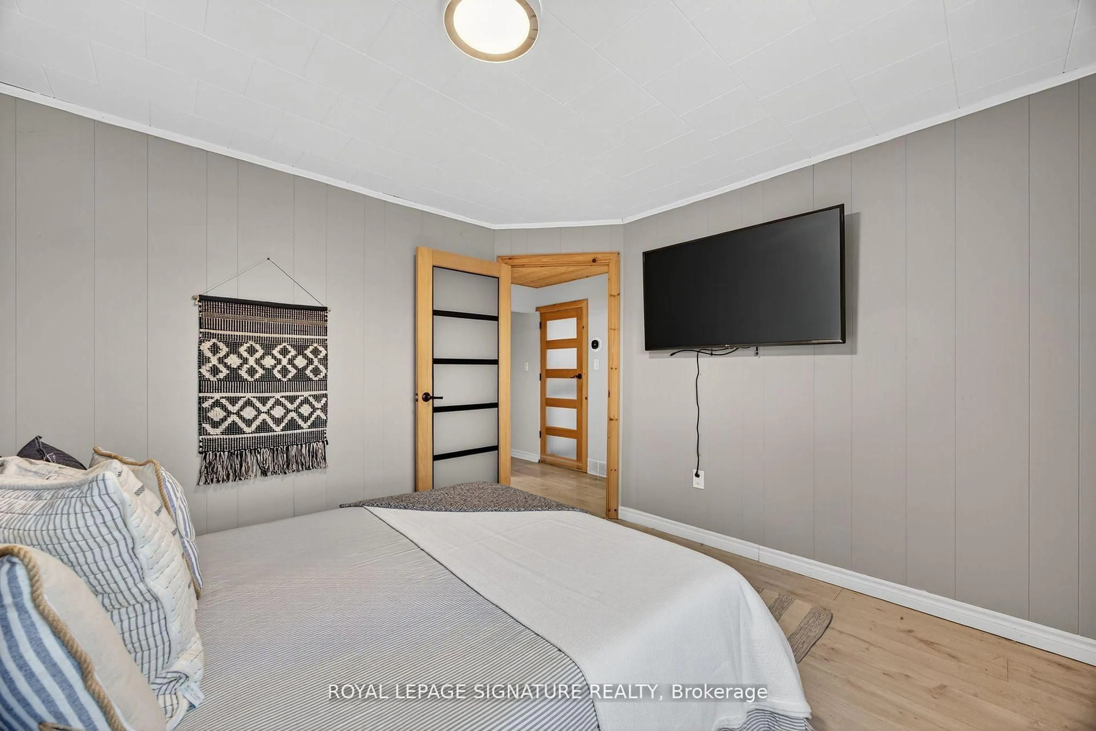 A pic of a room for 57 Maria St, Penetanguishene Ontario L9M 1L3