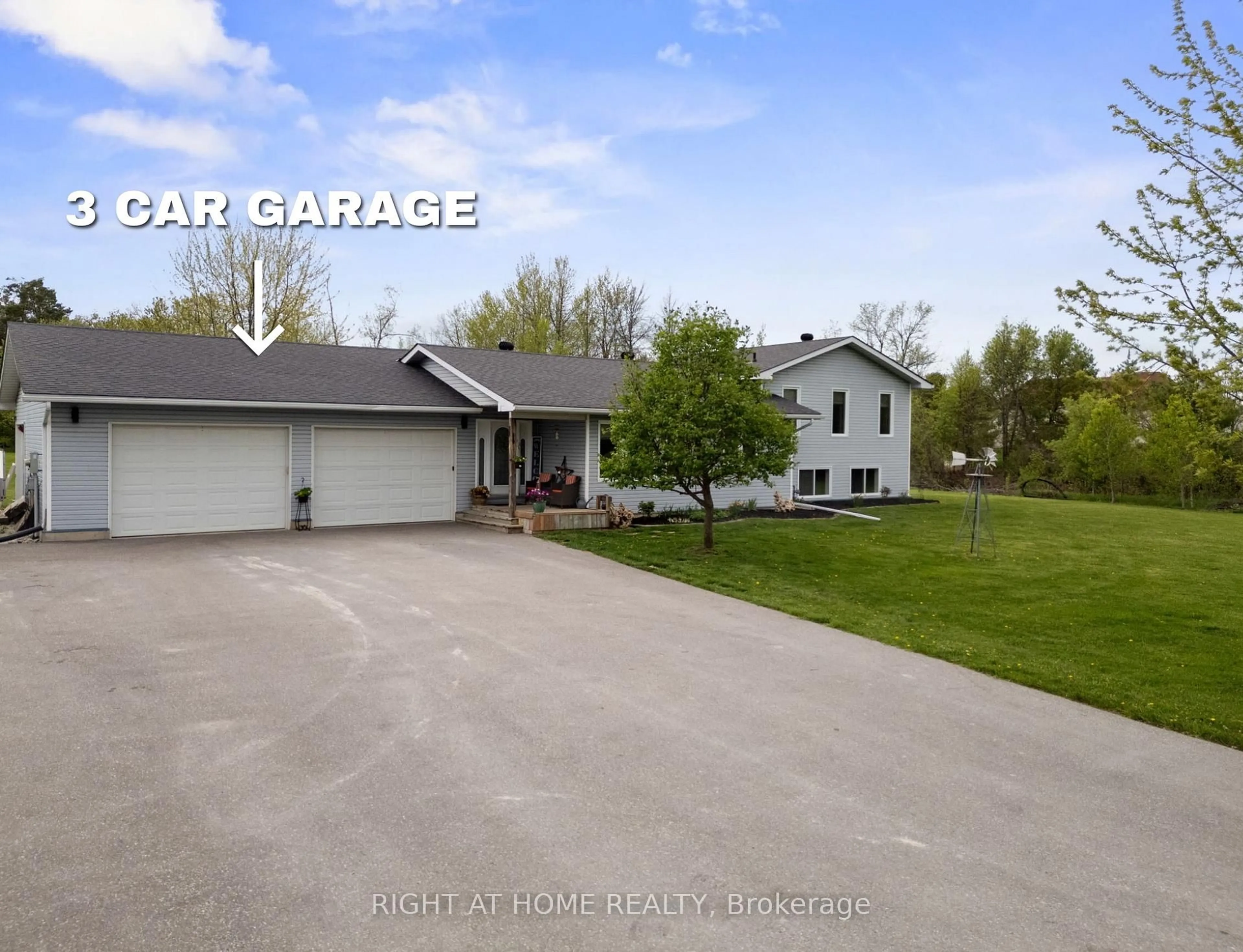 Indoor garage for 7544 County Road 91 Rd, Clearview Ontario L0M 1S0