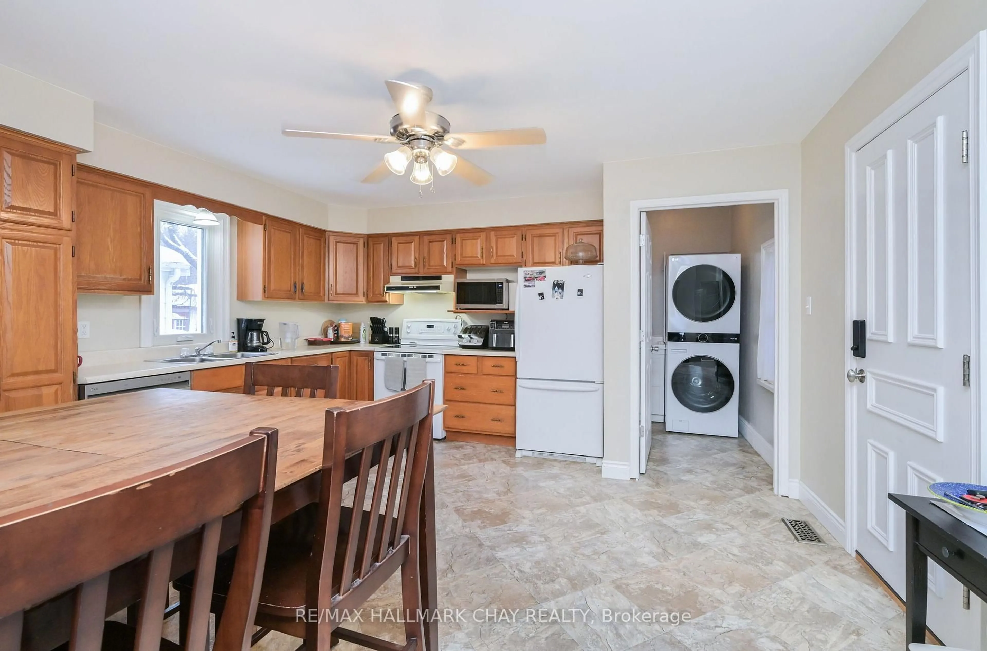 Unknown for 48 Caroline St, Clearview Ontario L0M 1G0