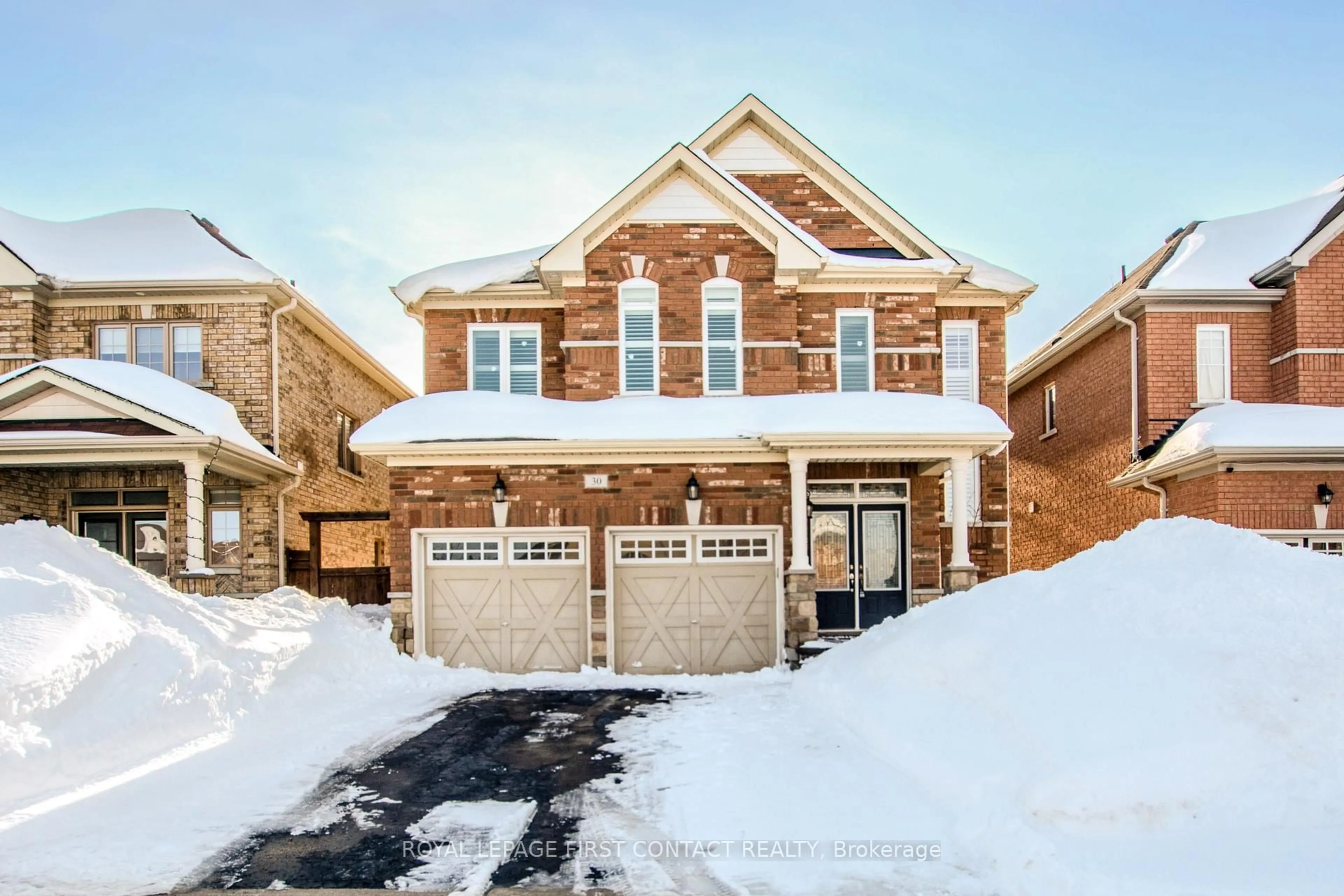 Home with brick exterior material, street for 30 Forsyth Cres, Barrie Ontario L4N 5K4