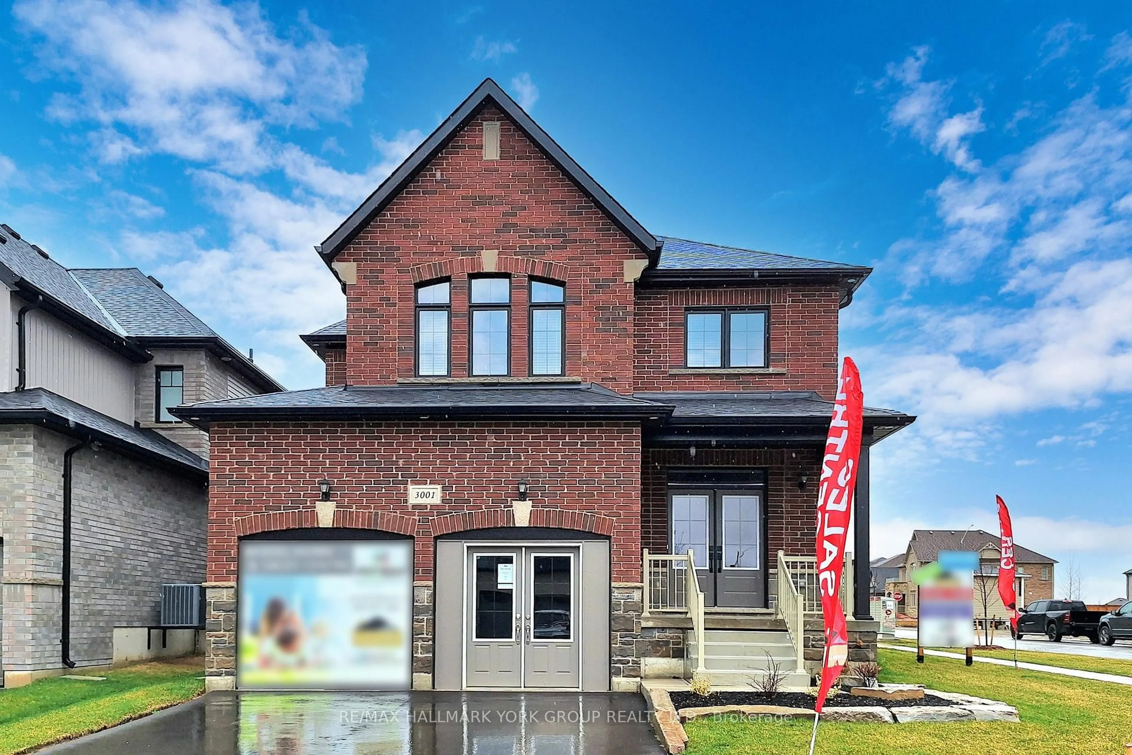 Home with brick exterior material, building for 3001 Sierra Dr, Orillia Ontario L3V 8L9