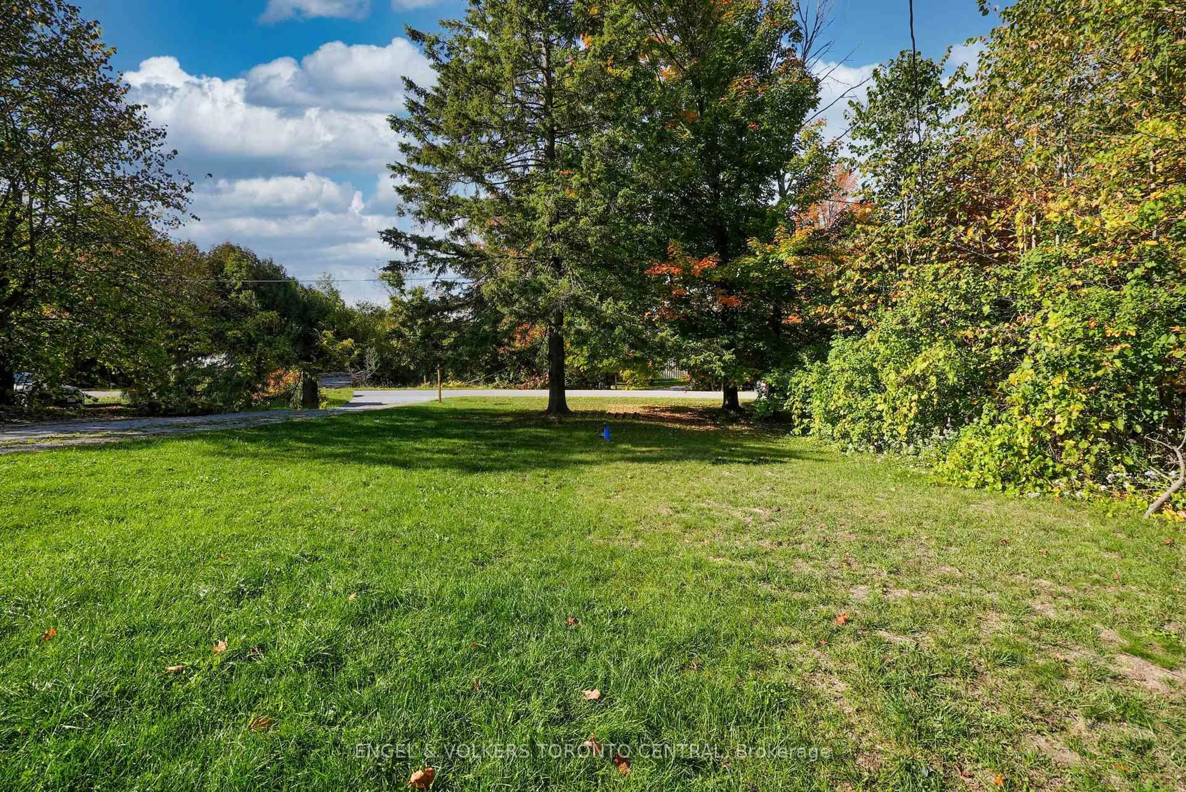 Patio, water/lake/river/ocean view for 2165 TOWN Line, Severn Ontario L0K 1E0