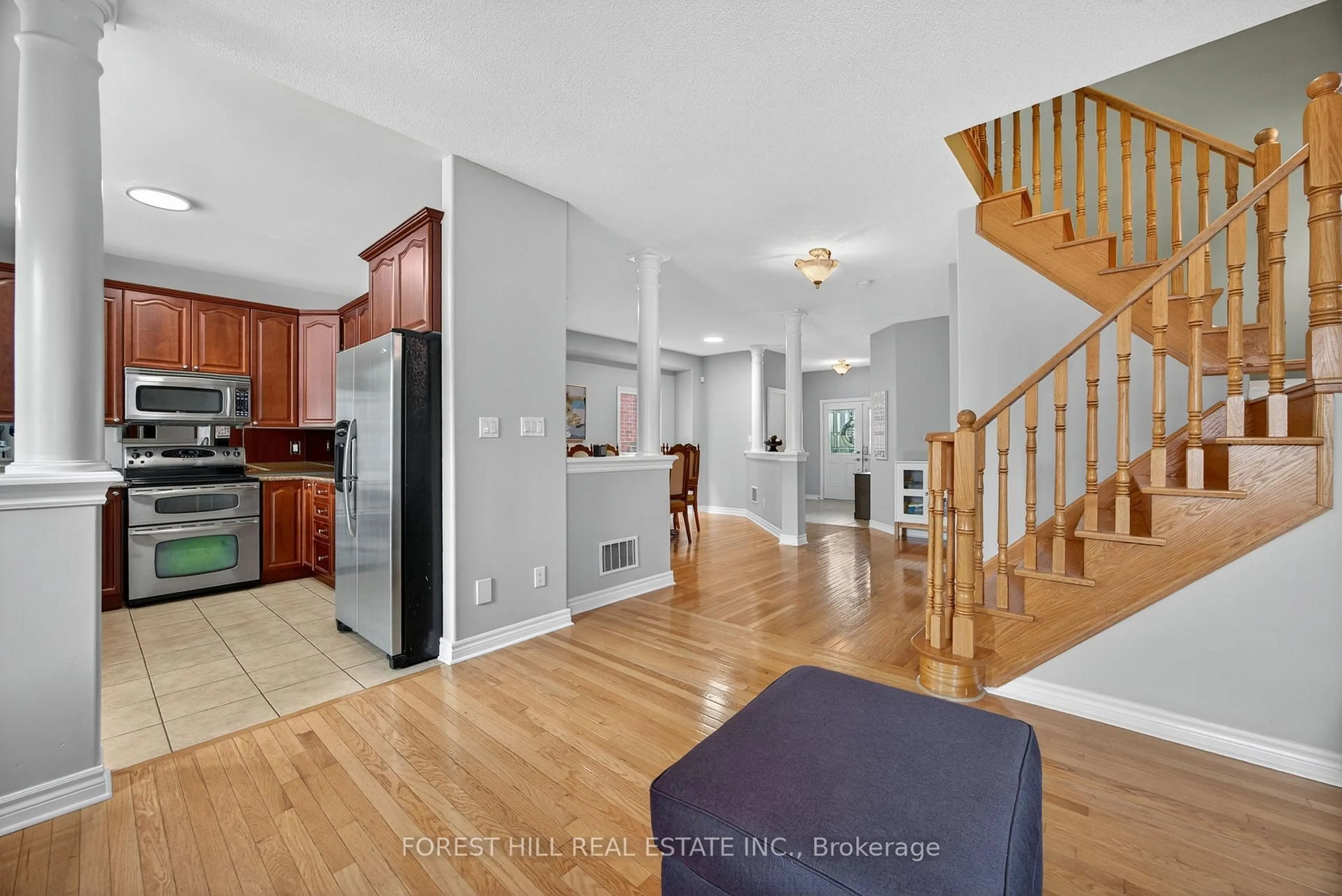 Unknown for 31 Connaught Lane, Barrie Ontario L4M 0A6