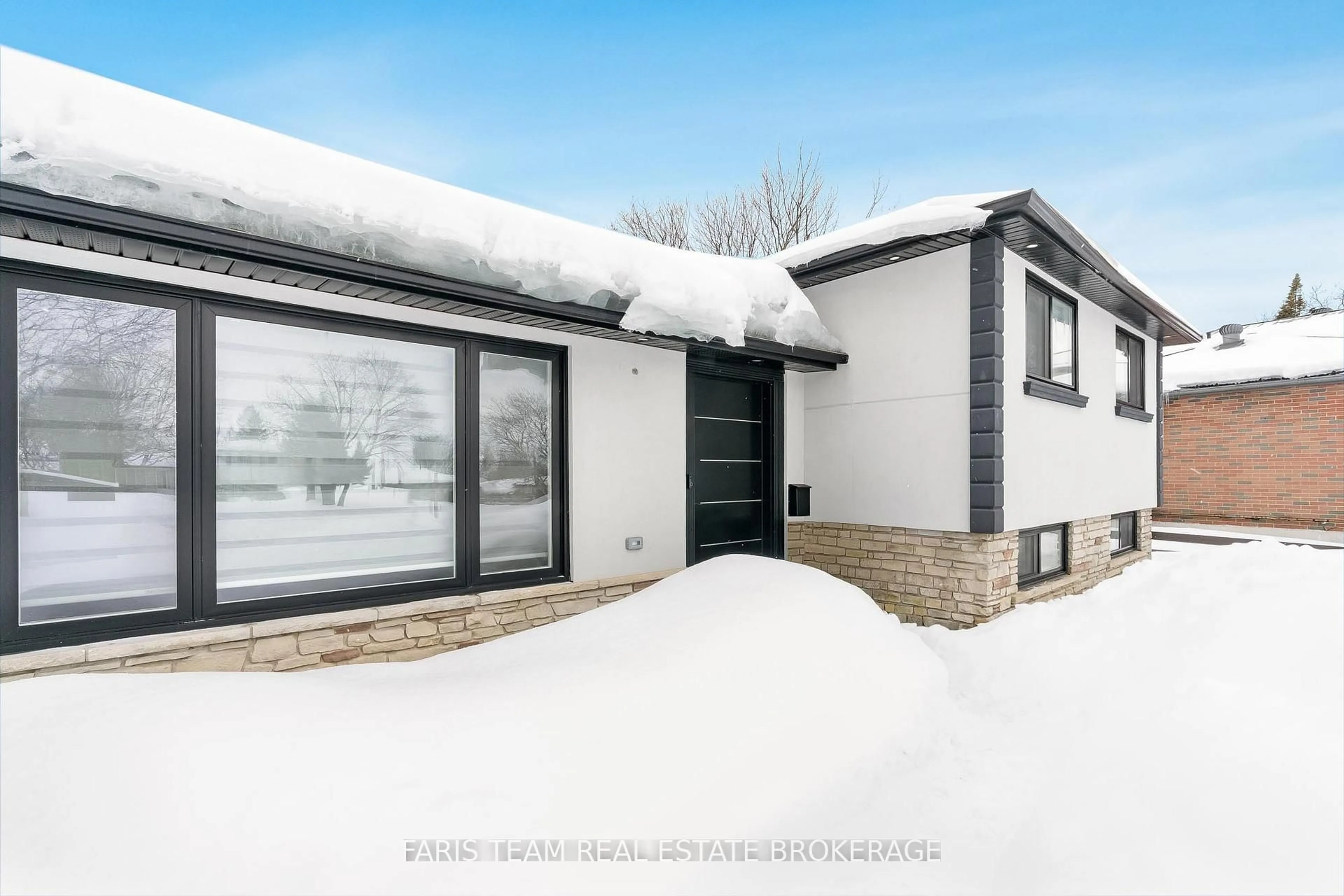 Home with brick exterior material, street for 66 Peacock Lane, Barrie Ontario L4N 3R9