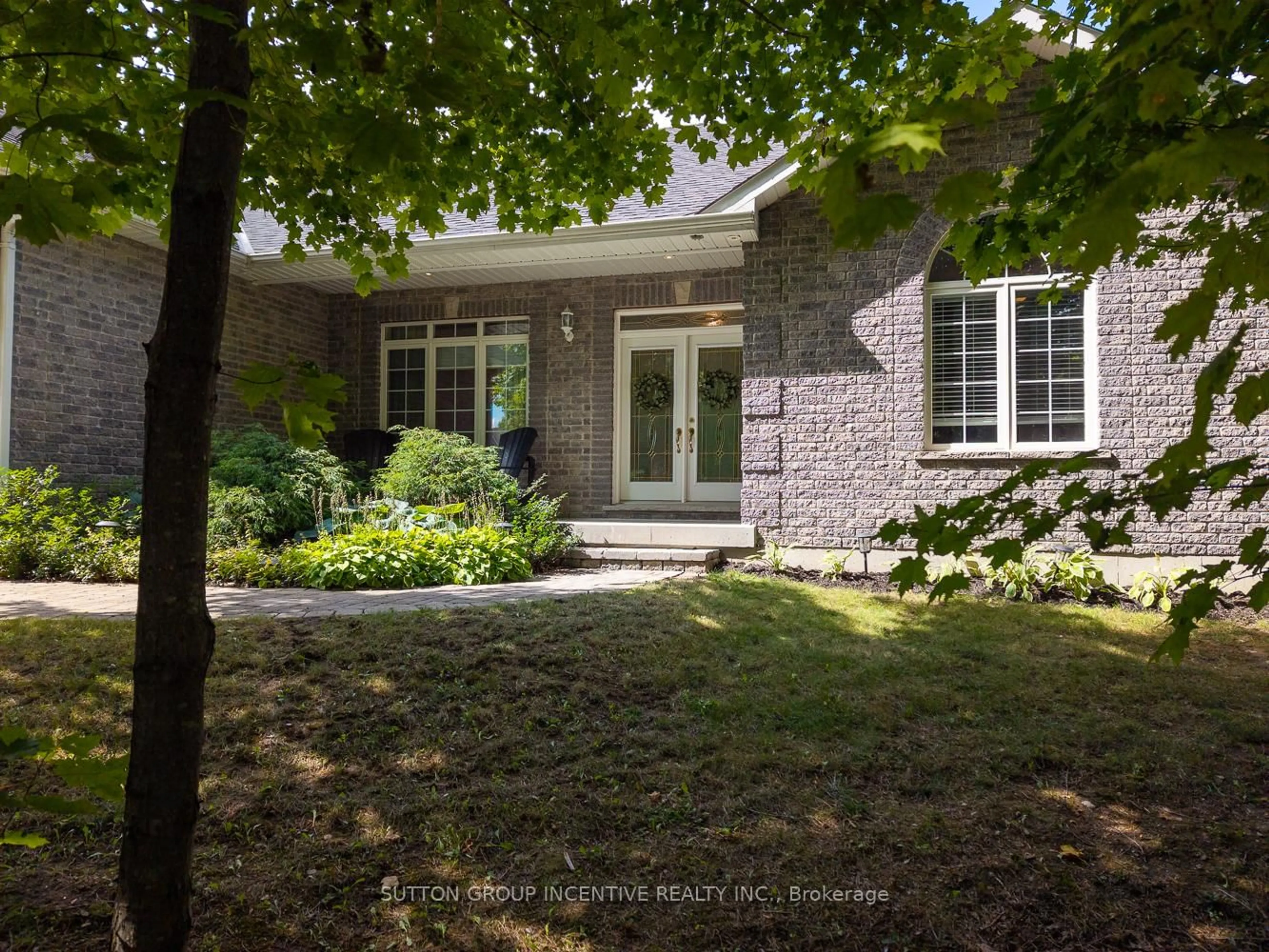 Home with brick exterior material, street for 1882 Providence Lane, Severn Ontario L3V 6H2