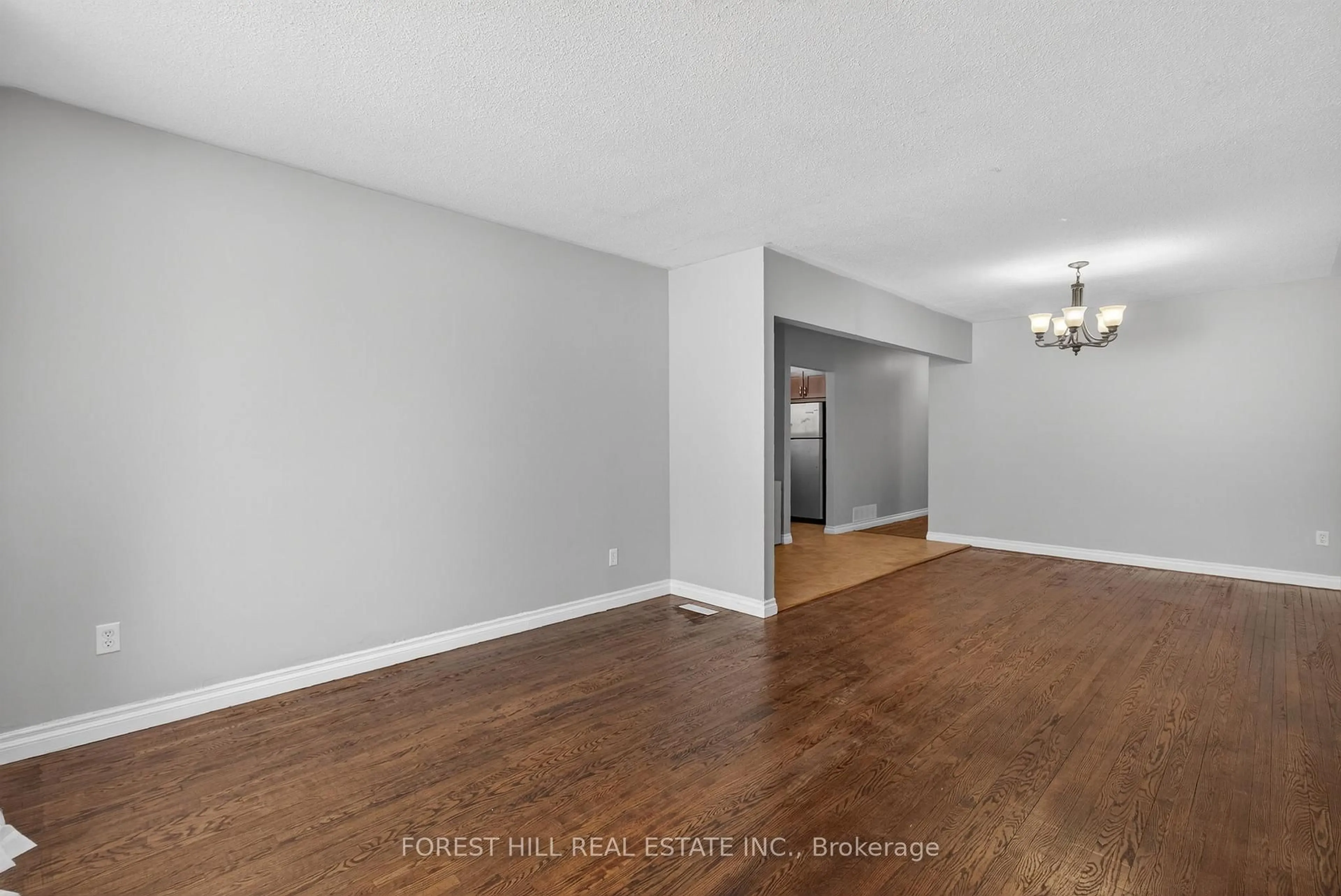 Unknown for 35 Daphne Cres, Barrie Ontario L4M 2Y7