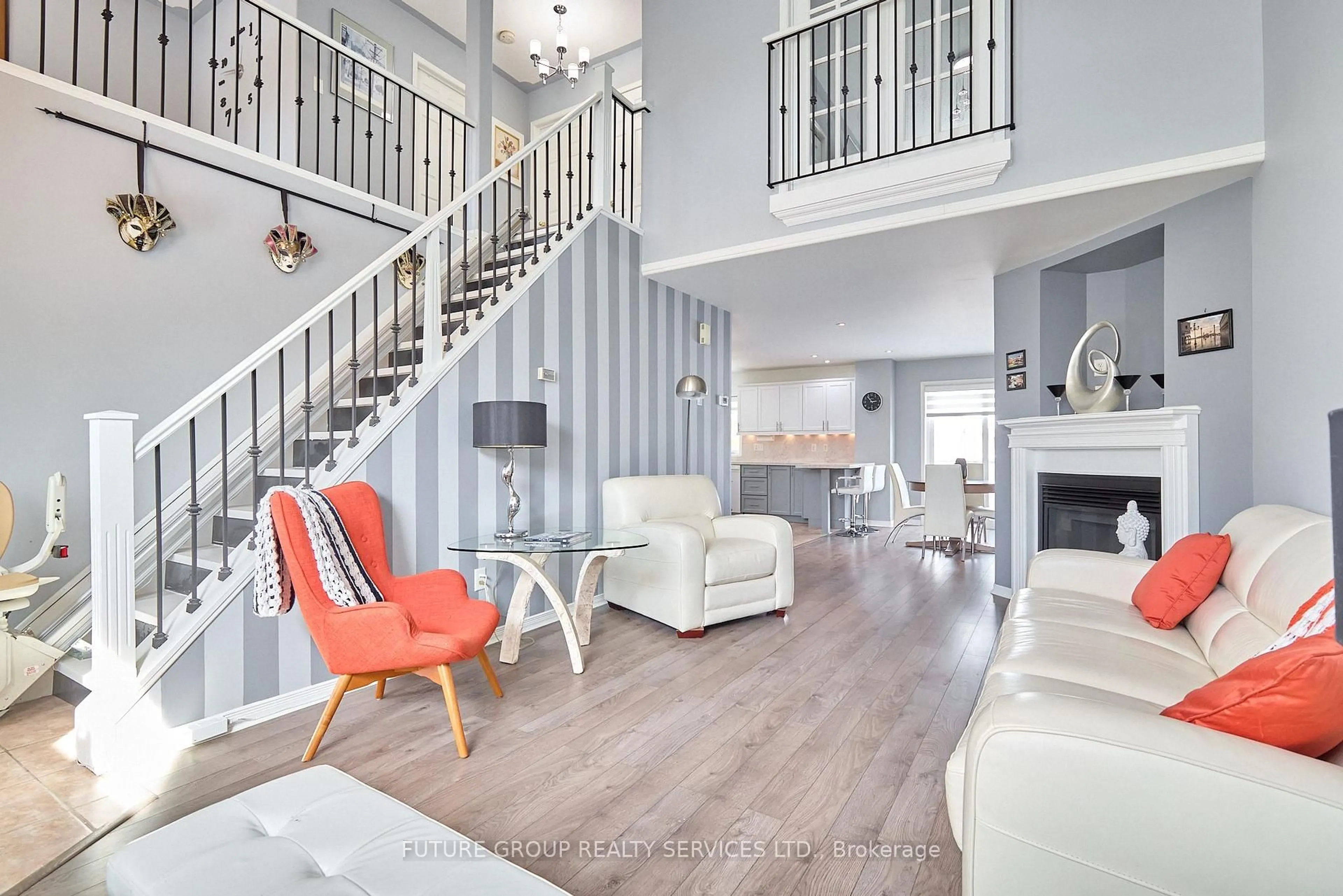 Living room with furniture, unknown for 358 LITTLE Ave #20, Barrie Ontario L4N 2Z6