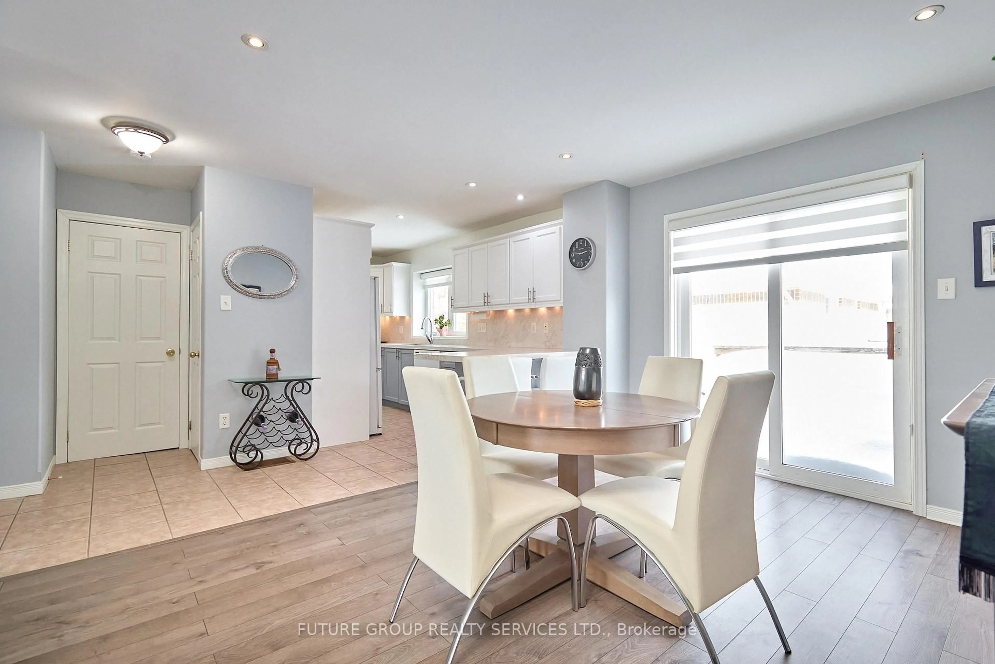 Unknown for 358 LITTLE Ave #20, Barrie Ontario L4N 2Z6