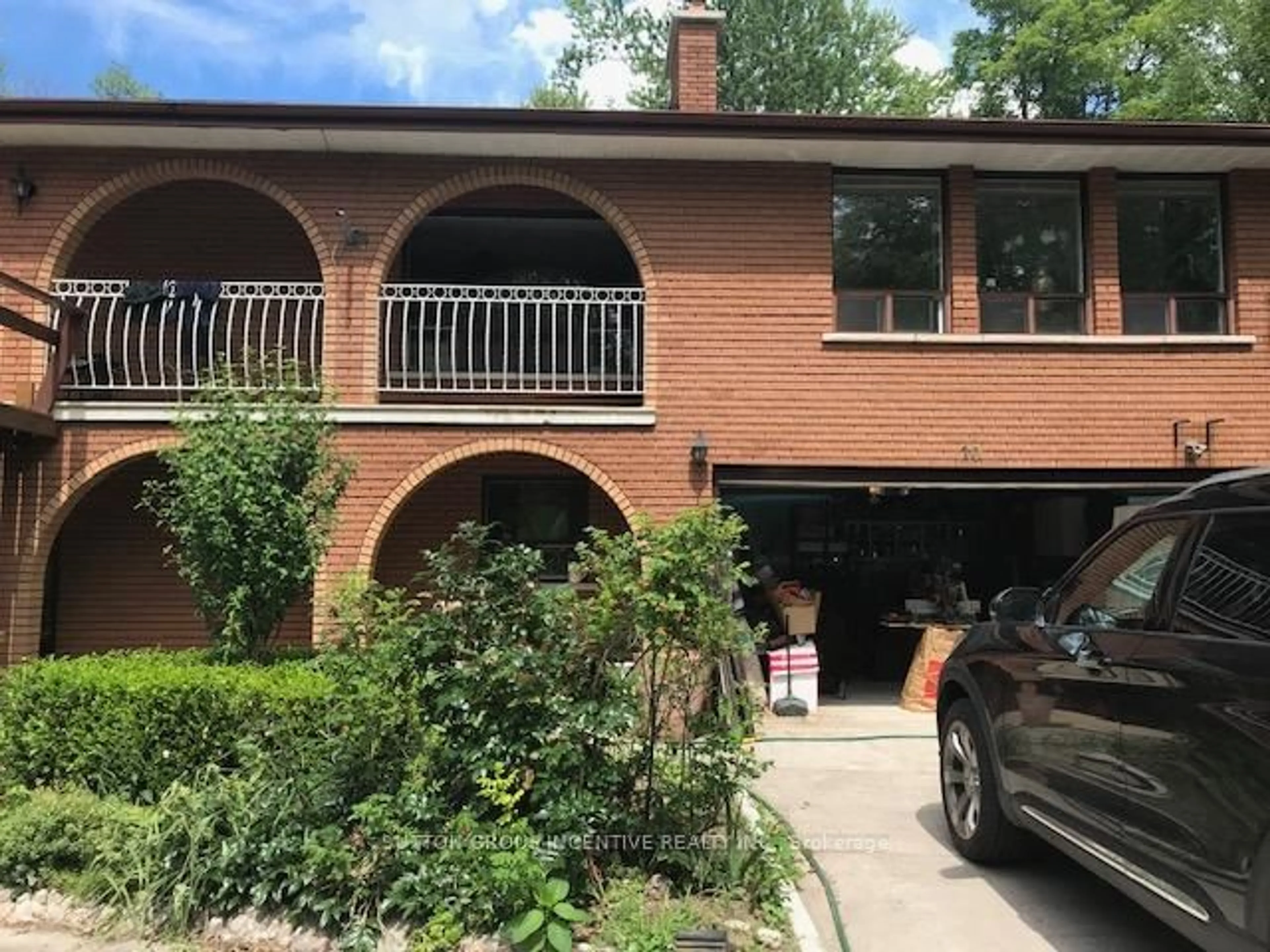Home with brick exterior material, street for 10 Celestine Crt, Tiny Ontario L9M 0H3