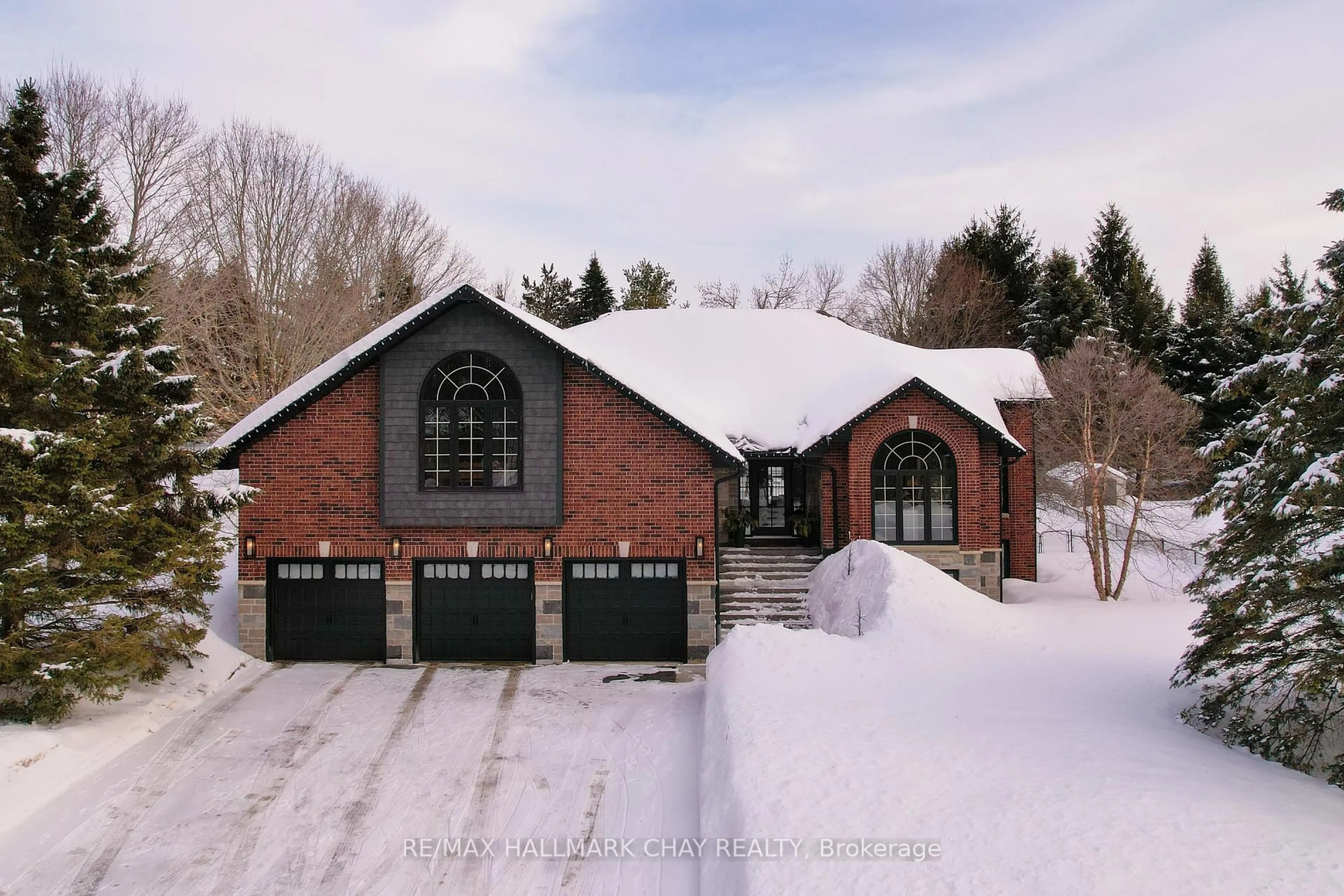 Home with brick exterior material, street for 32 Forest Hill Dr, Springwater Ontario L0L 1X0