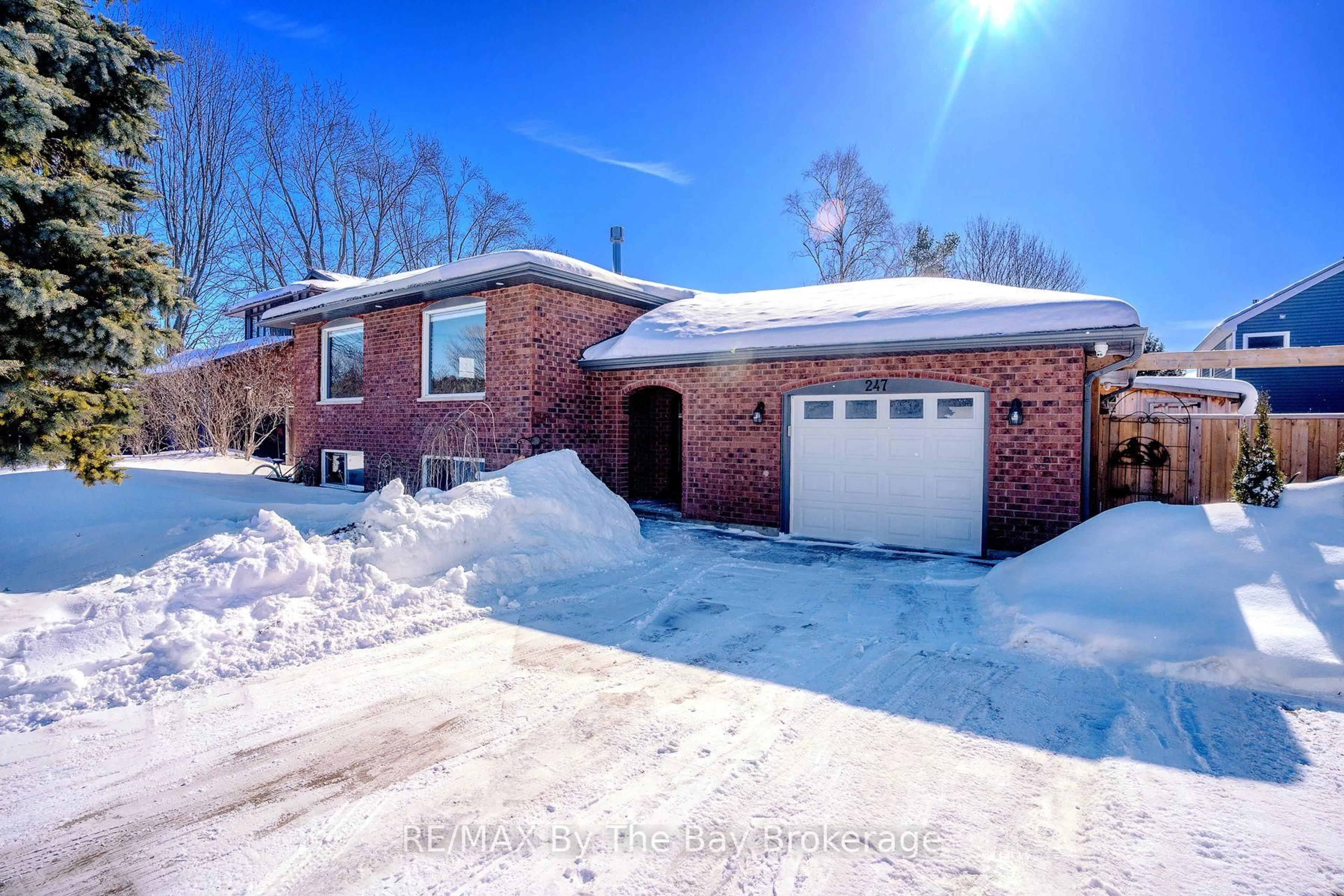 Home with brick exterior material, street for 247 SIMCOE St, Clearview Ontario L0M 1S0