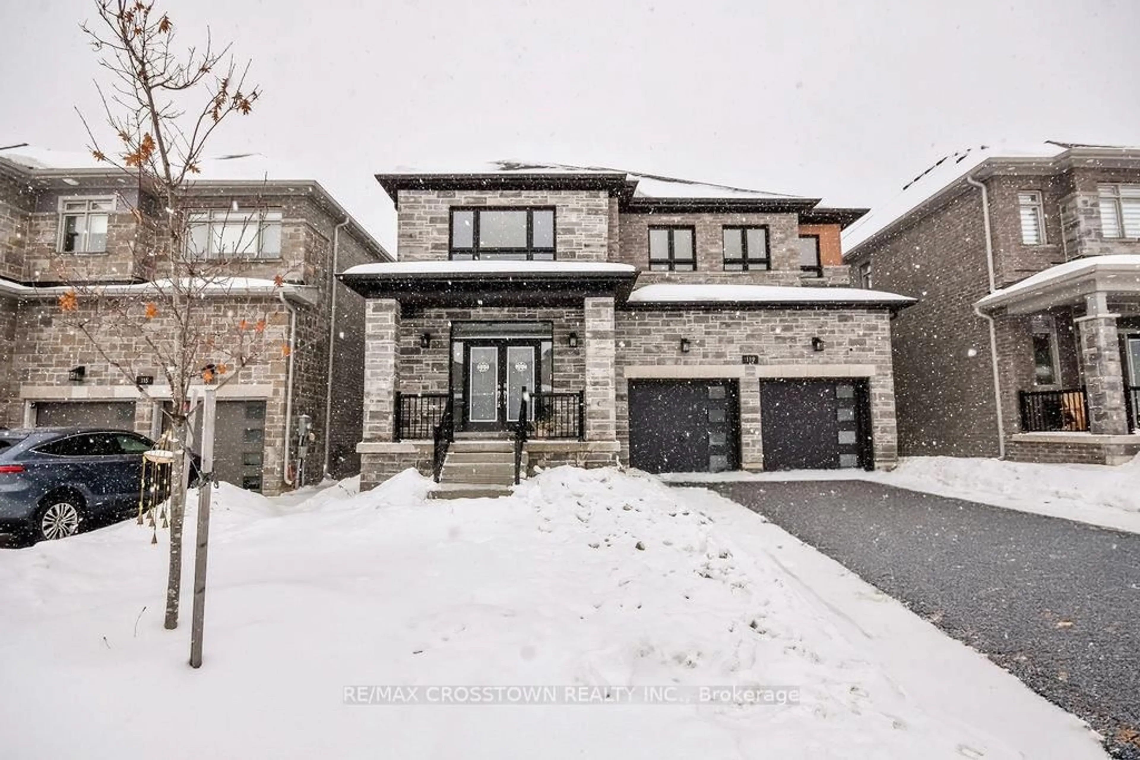 Home with brick exterior material, street for 119 Franklin Tr, Barrie Ontario L9J 0B1